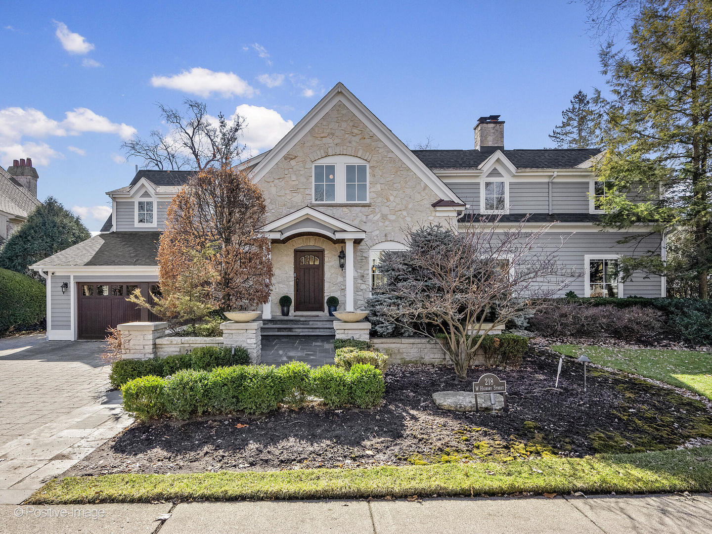 218 W Hickory Street
