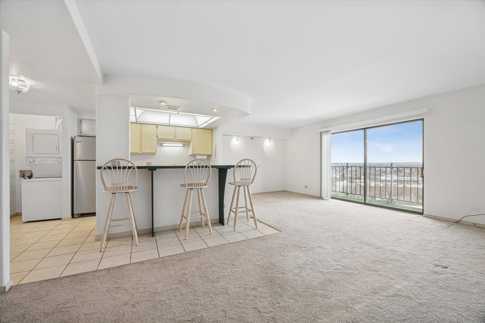 6340 Americana Drive Unit: 904