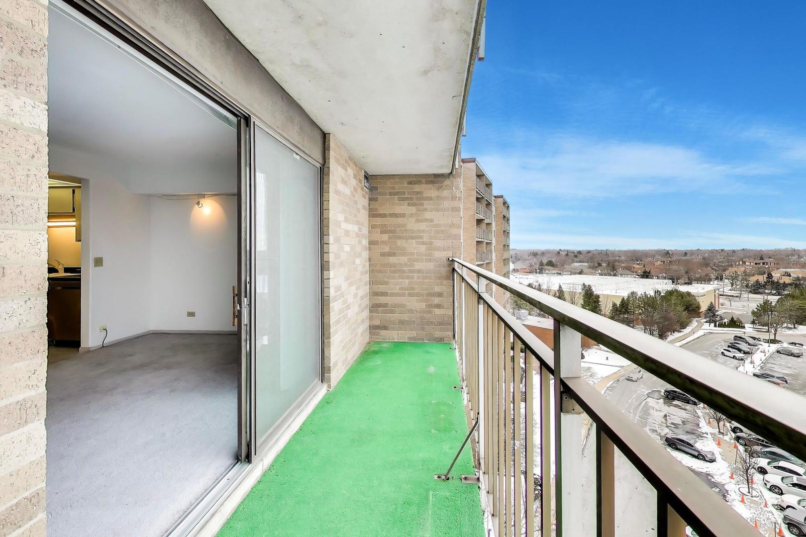 6340 Americana Drive Unit: 904