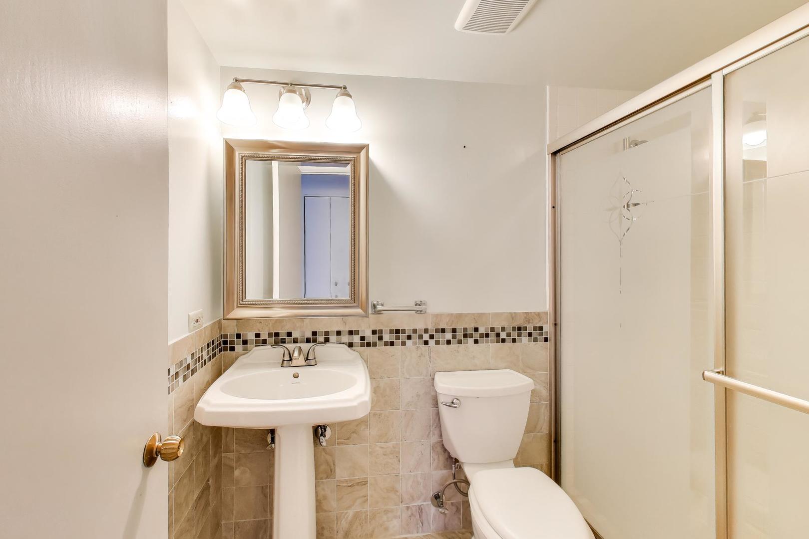 6340 Americana Drive Unit: 904