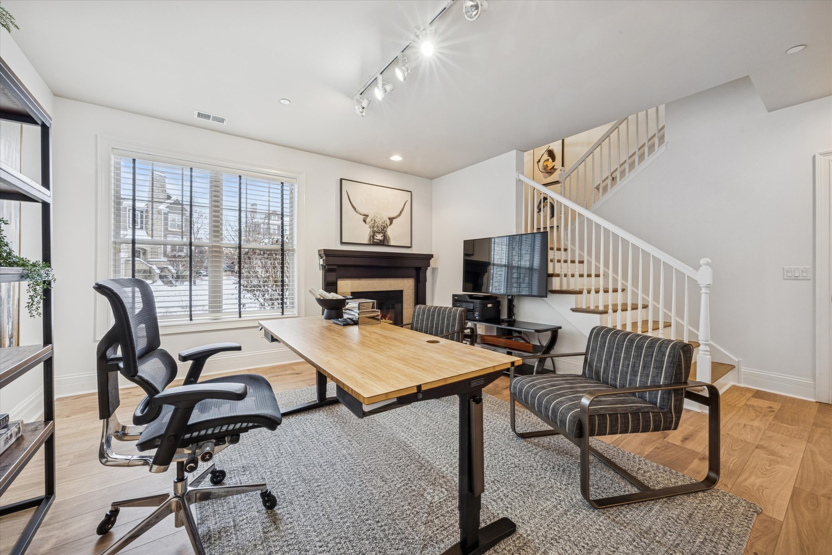 86 W KENNEDY Lane