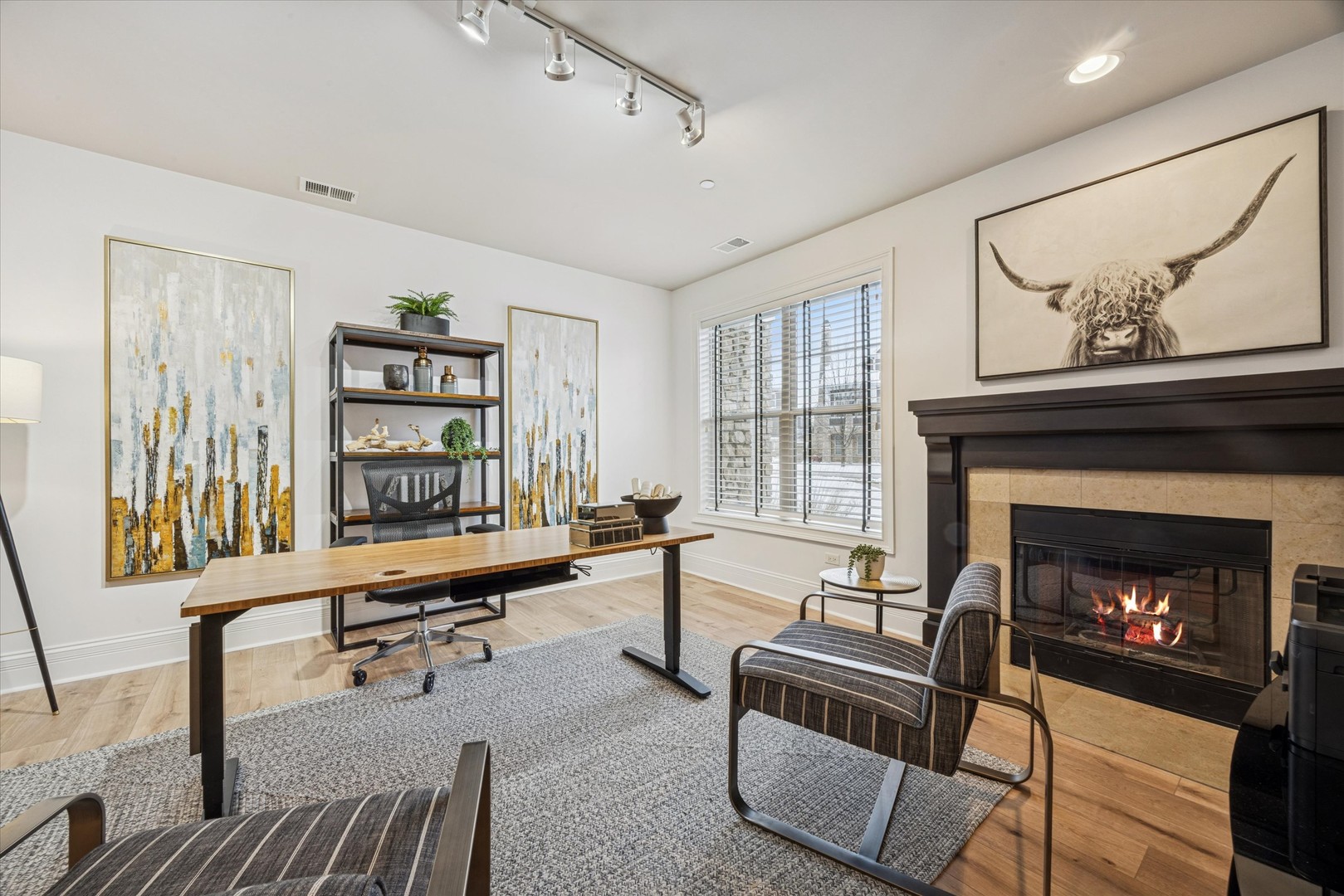 86 W KENNEDY Lane