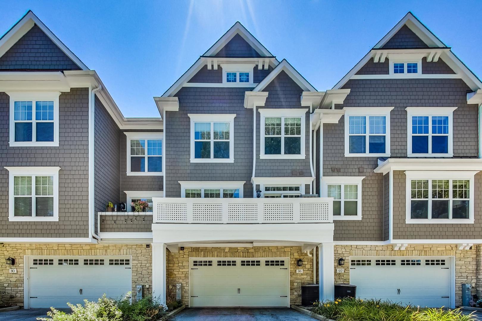 86 W KENNEDY Lane