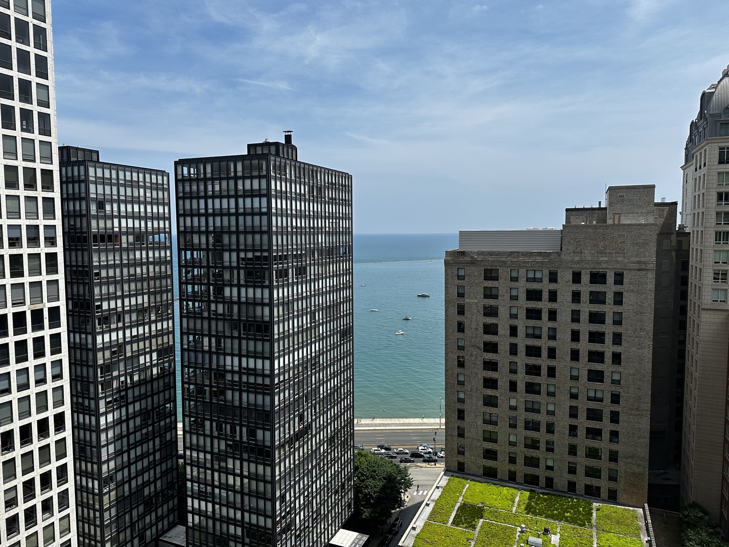 247 E CHESTNUT Street Unit: 1201