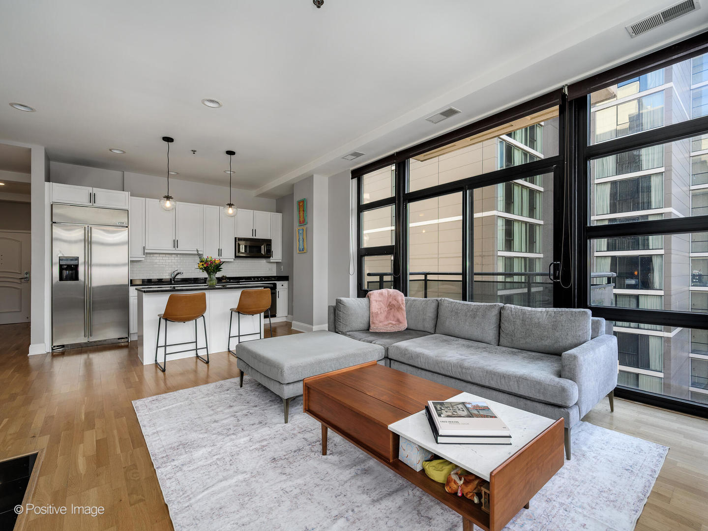 101 W Superior Street Unit: 706