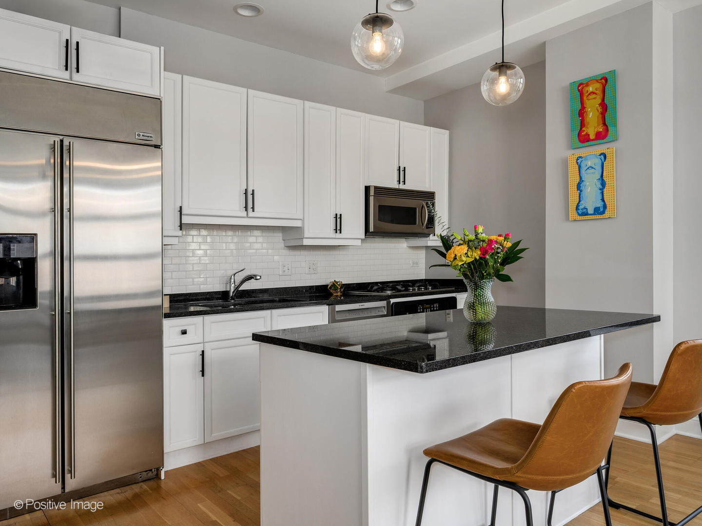 101 W Superior Street Unit: 706