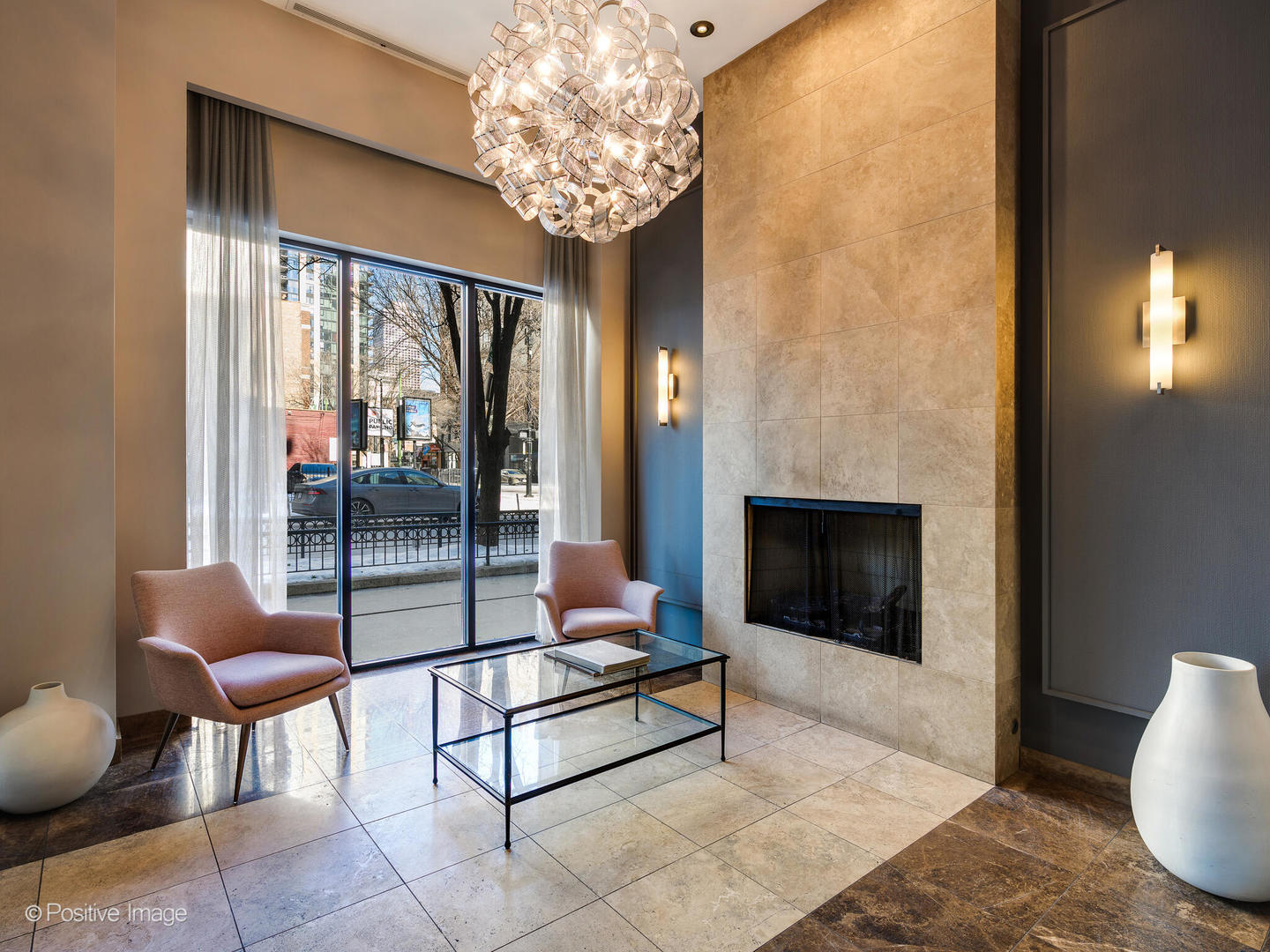 101 W Superior Street Unit: 706