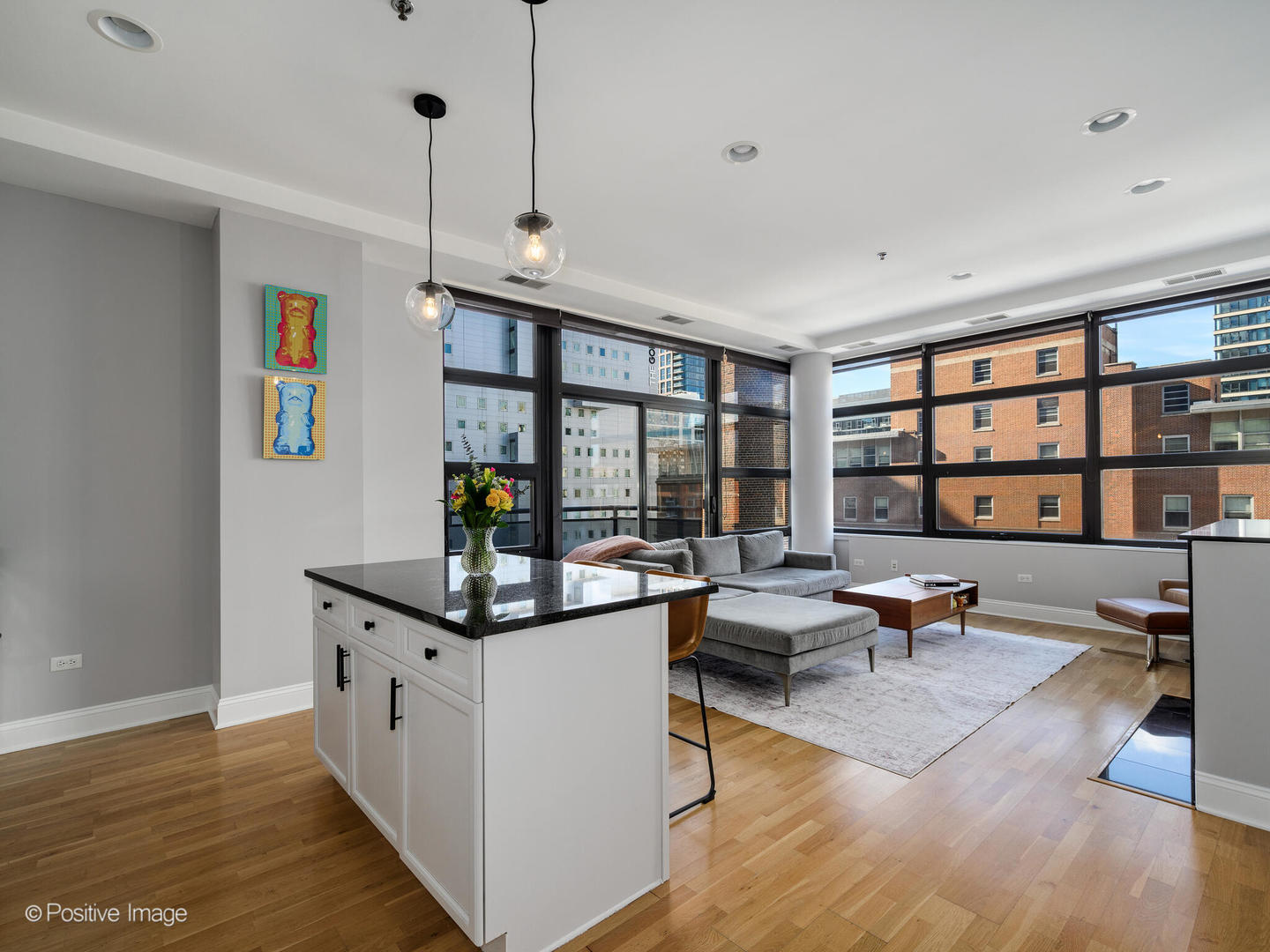 101 W Superior Street Unit: 706