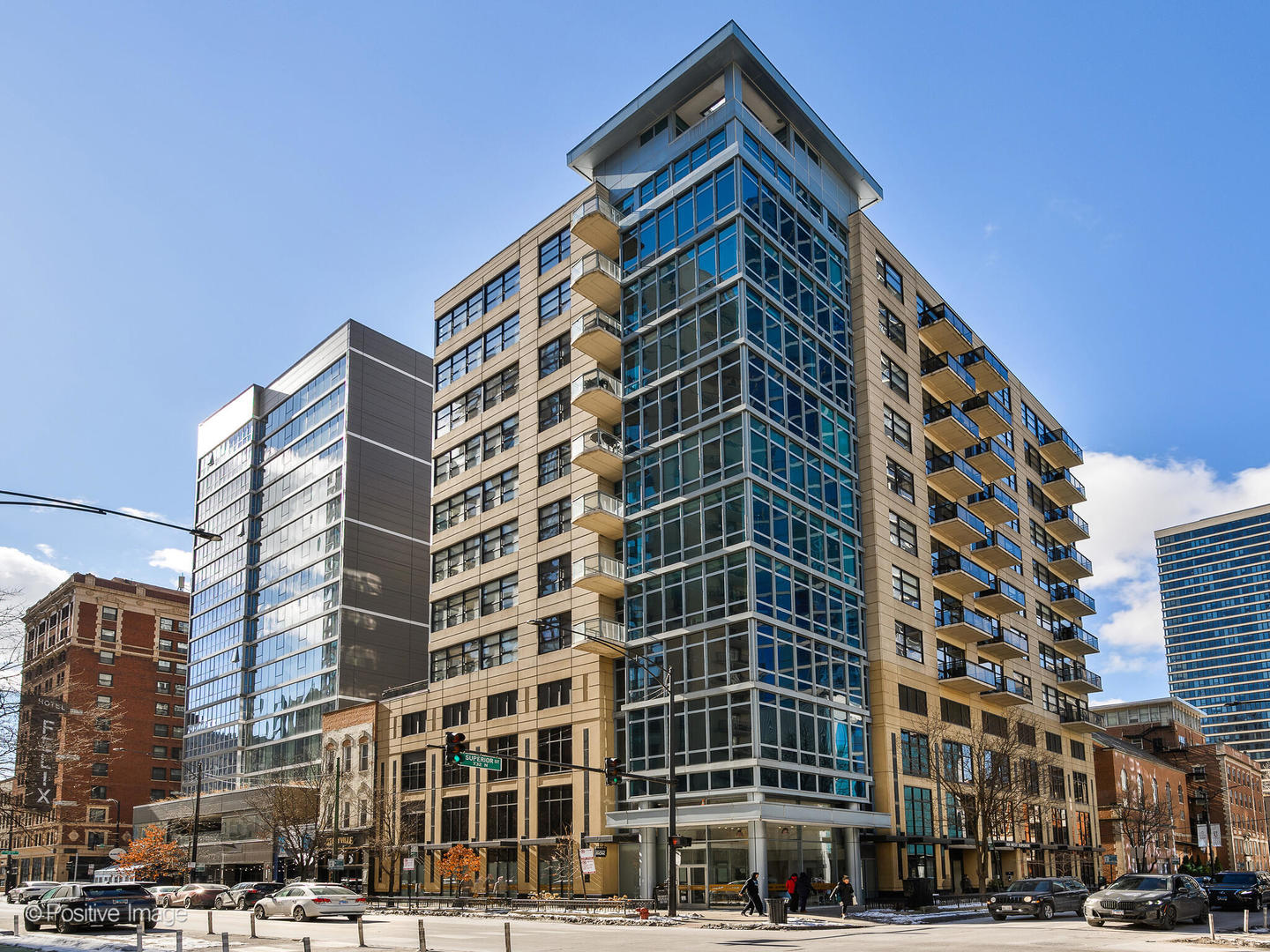 101 W Superior Street Unit: 706