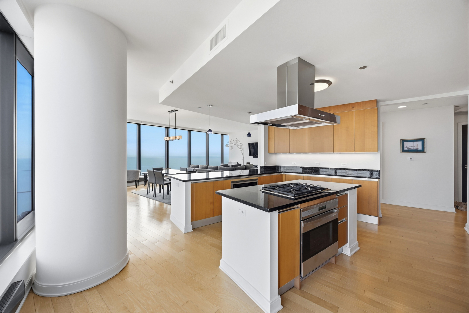 60 E Monroe Street Unit: 5301