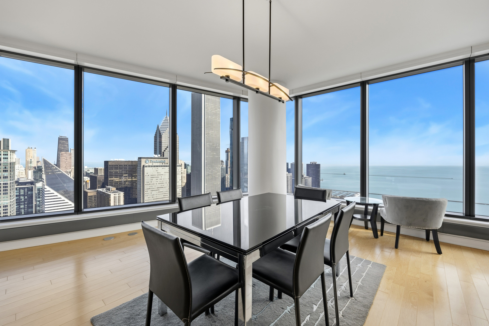 60 E Monroe Street Unit: 5301