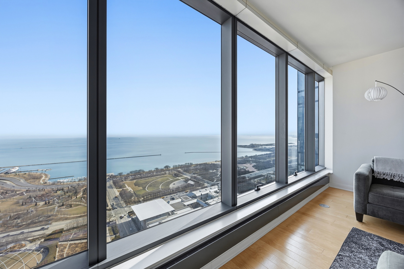 60 E Monroe Street Unit: 5301