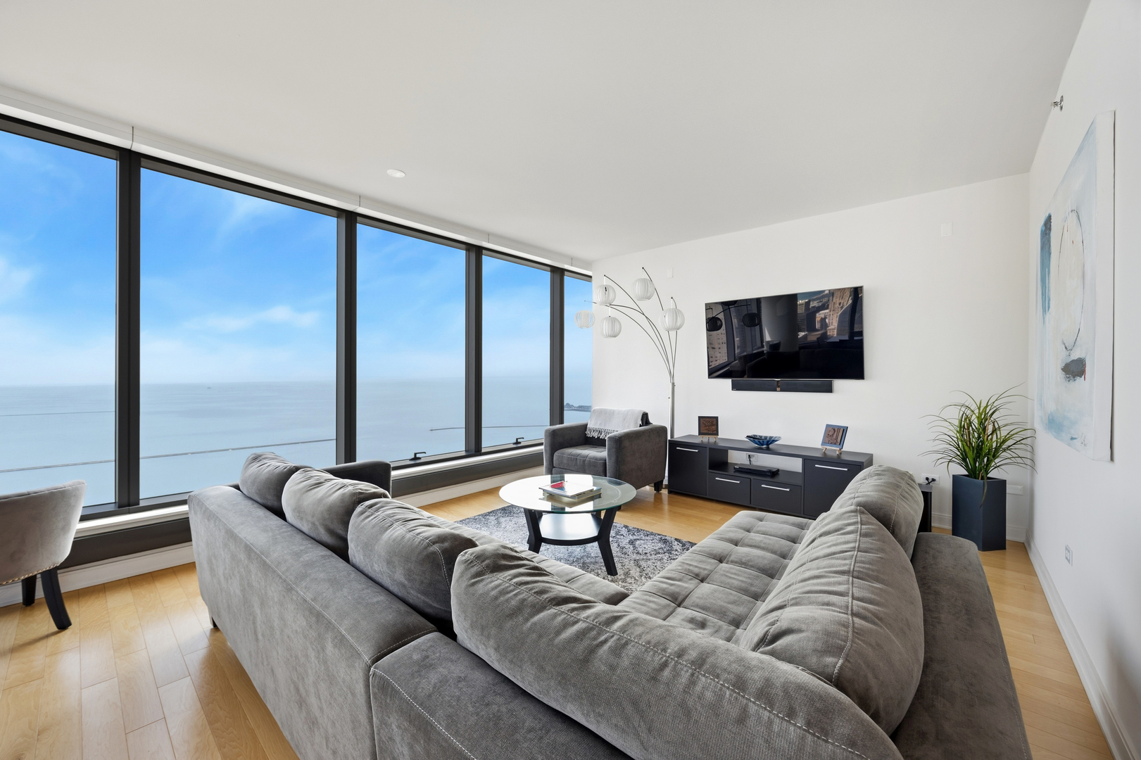 60 E Monroe Street Unit: 5301
