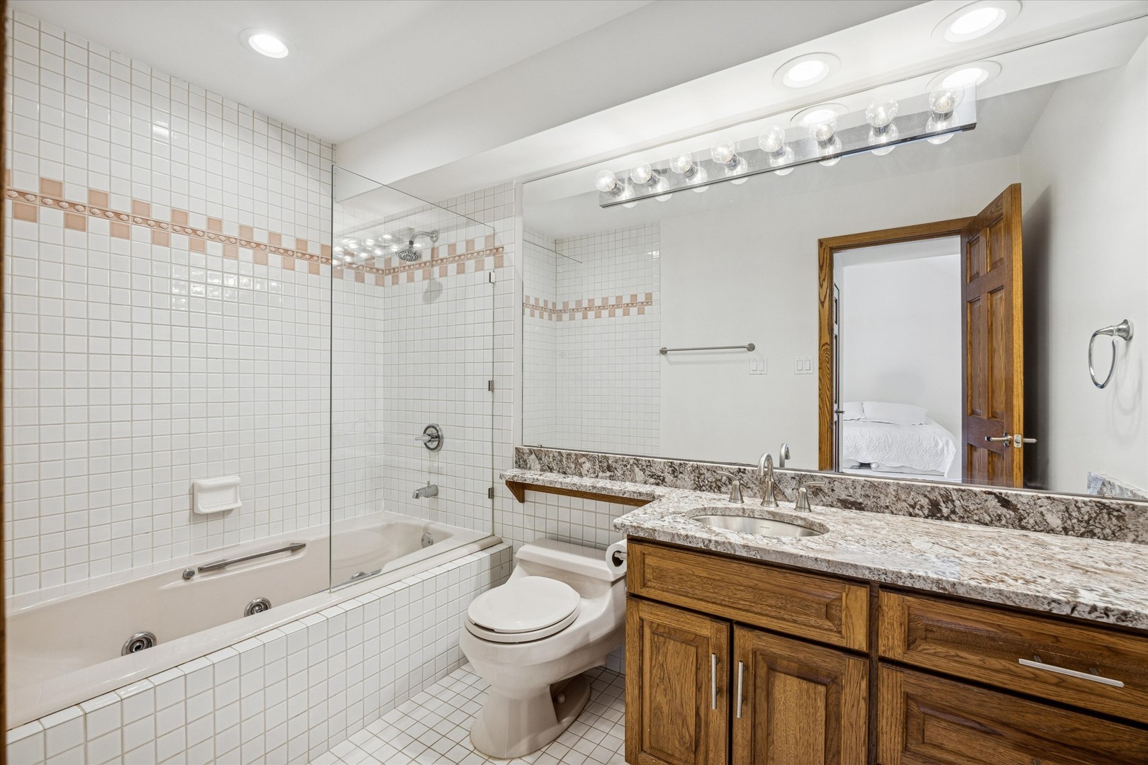 8425 Hickory Court