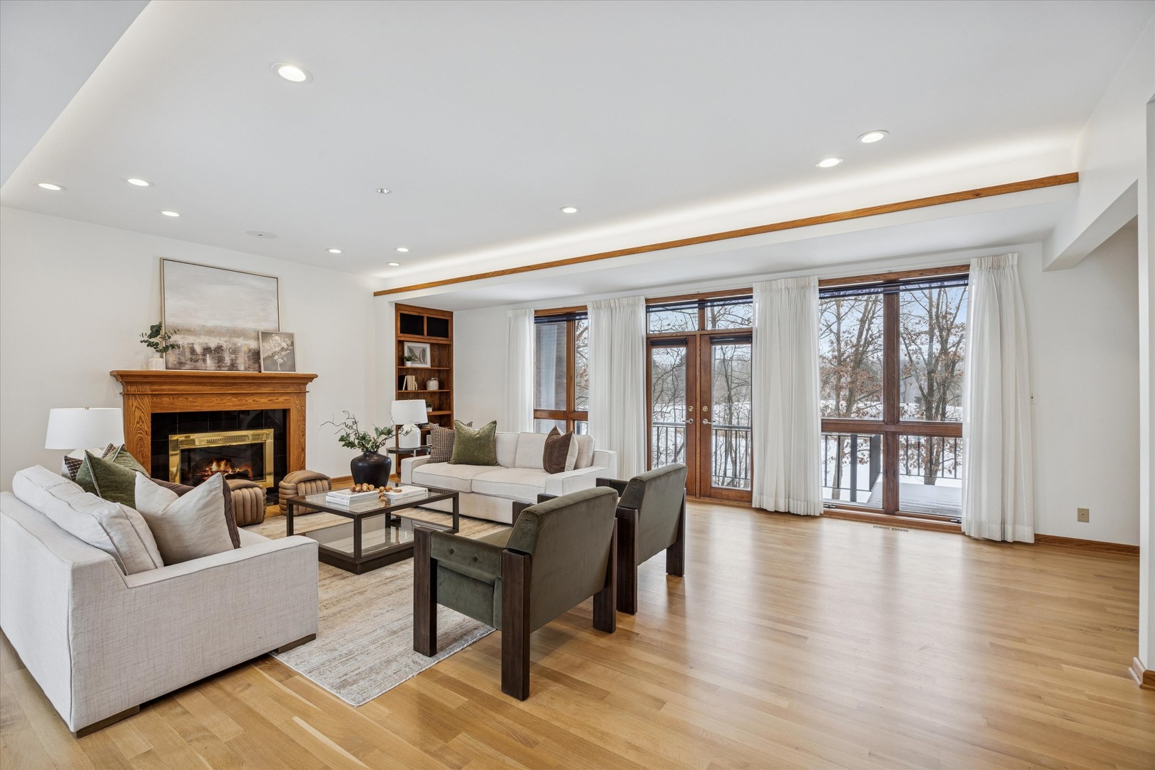 8425 Hickory Court