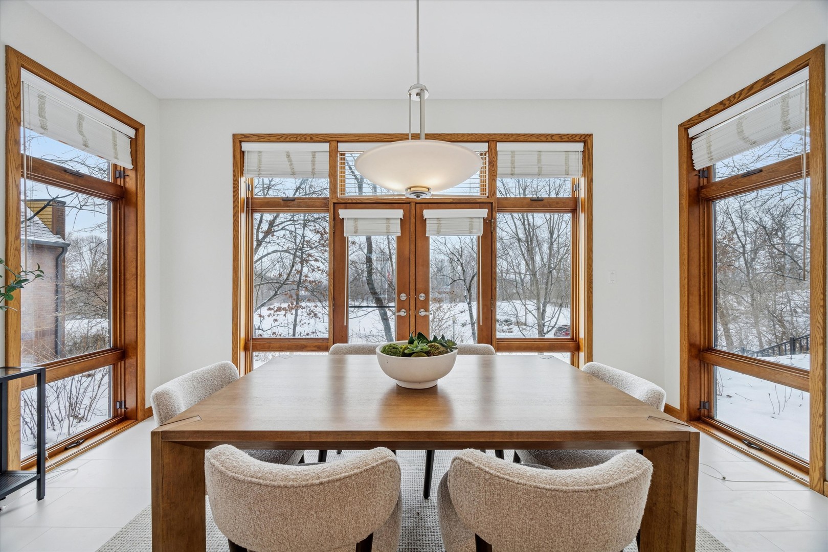 8425 Hickory Court