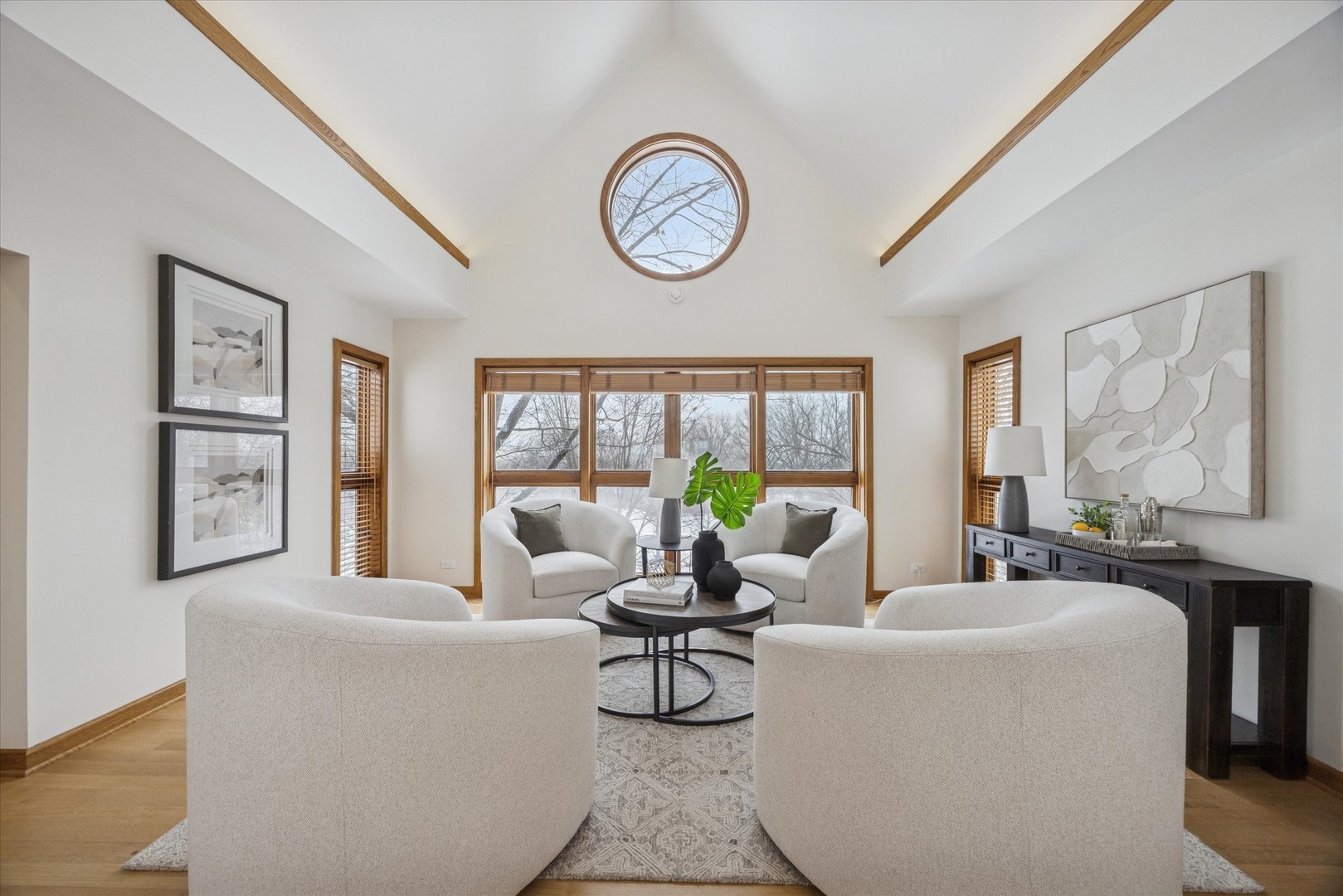 8425 Hickory Court