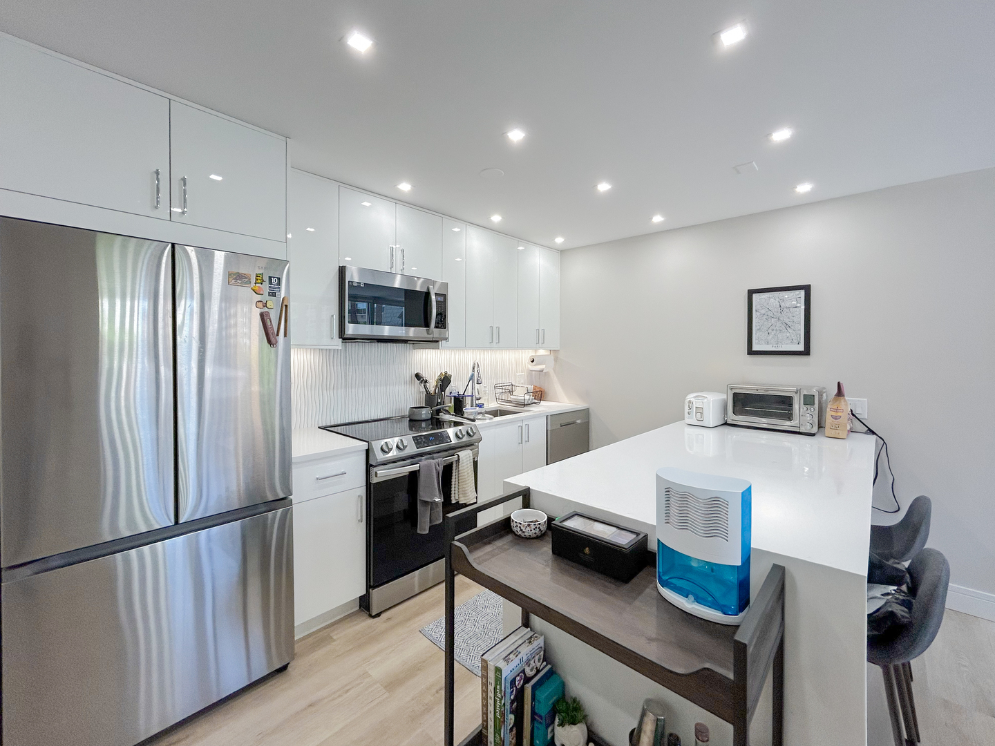 336 W Wellington Avenue Unit: 1502
