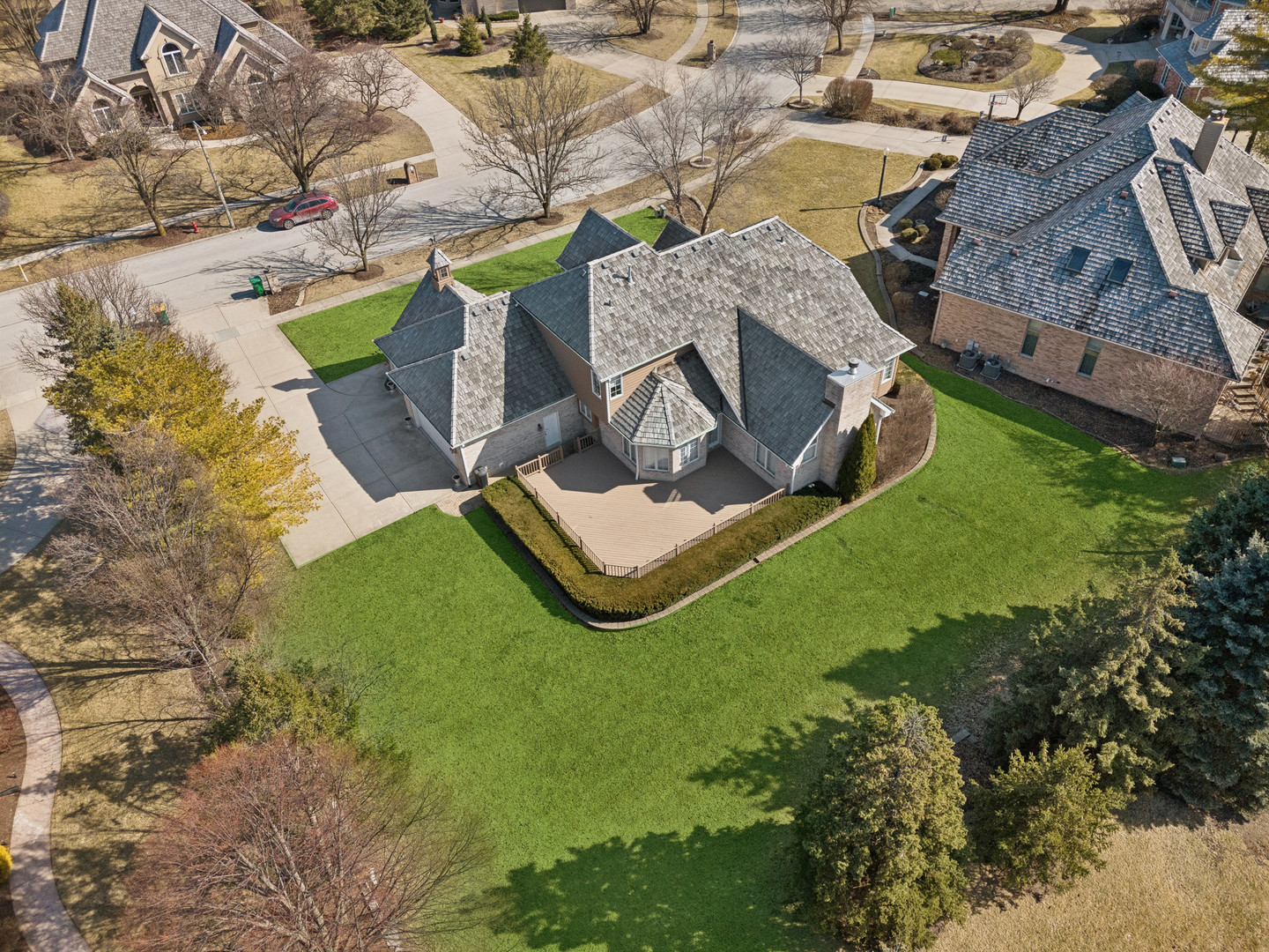 24735 W Manor Drive