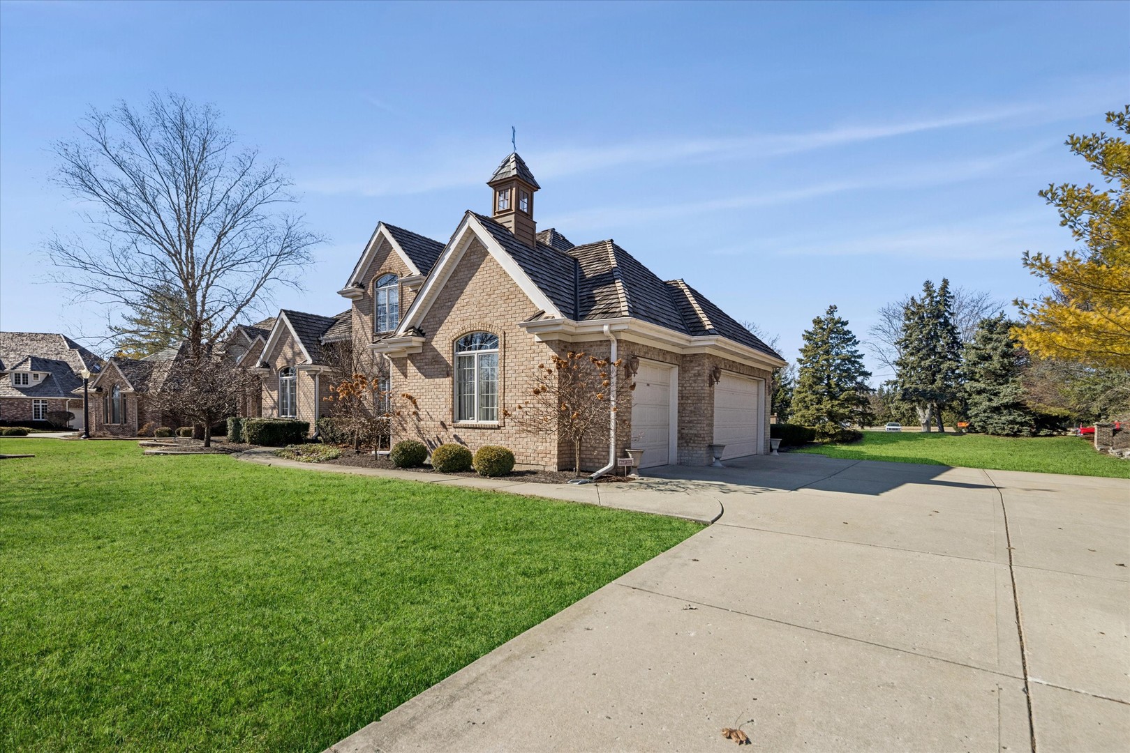 24735 W Manor Drive