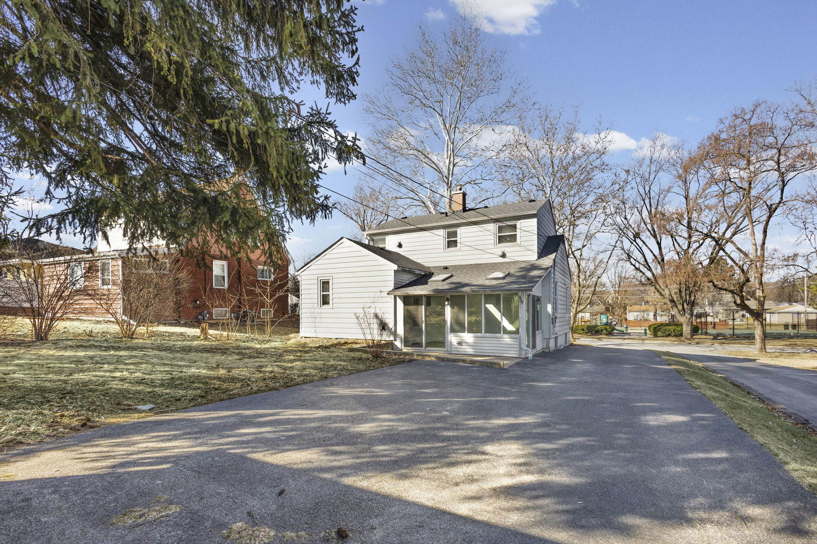 115 N PARK Street