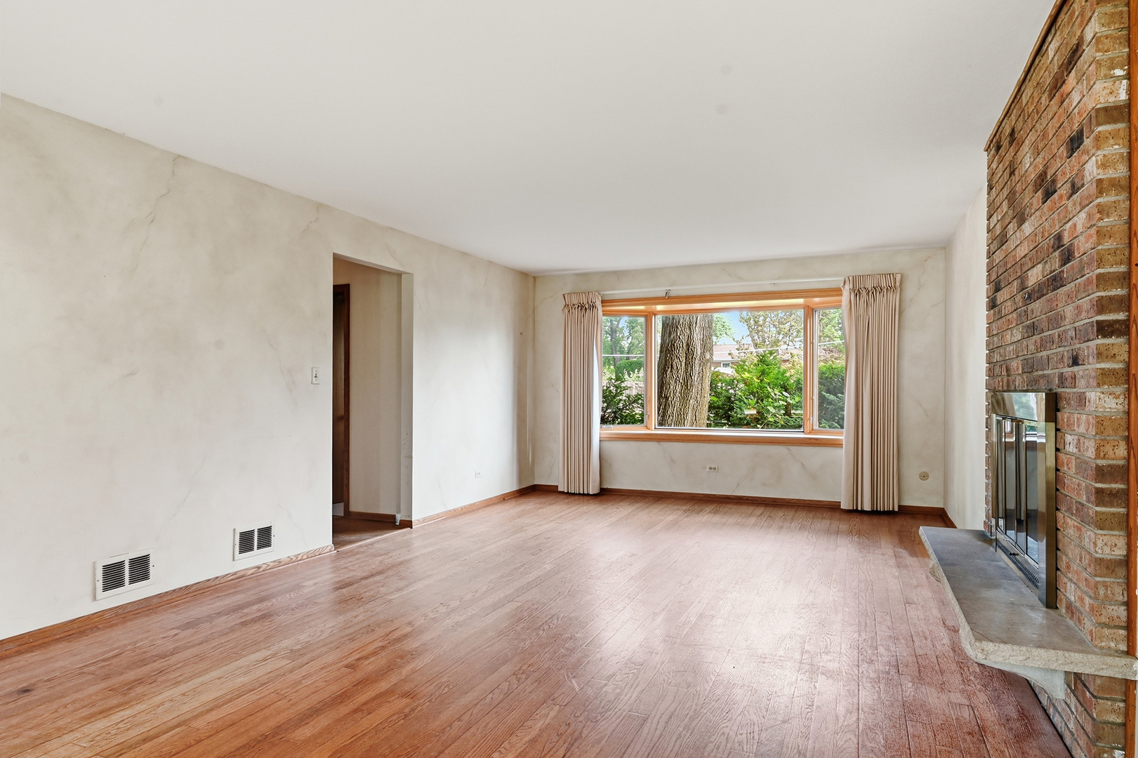 7774 W 135th Street