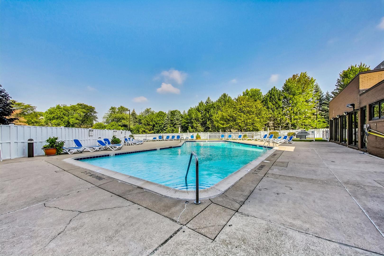 6340 Americana Drive Unit: 118