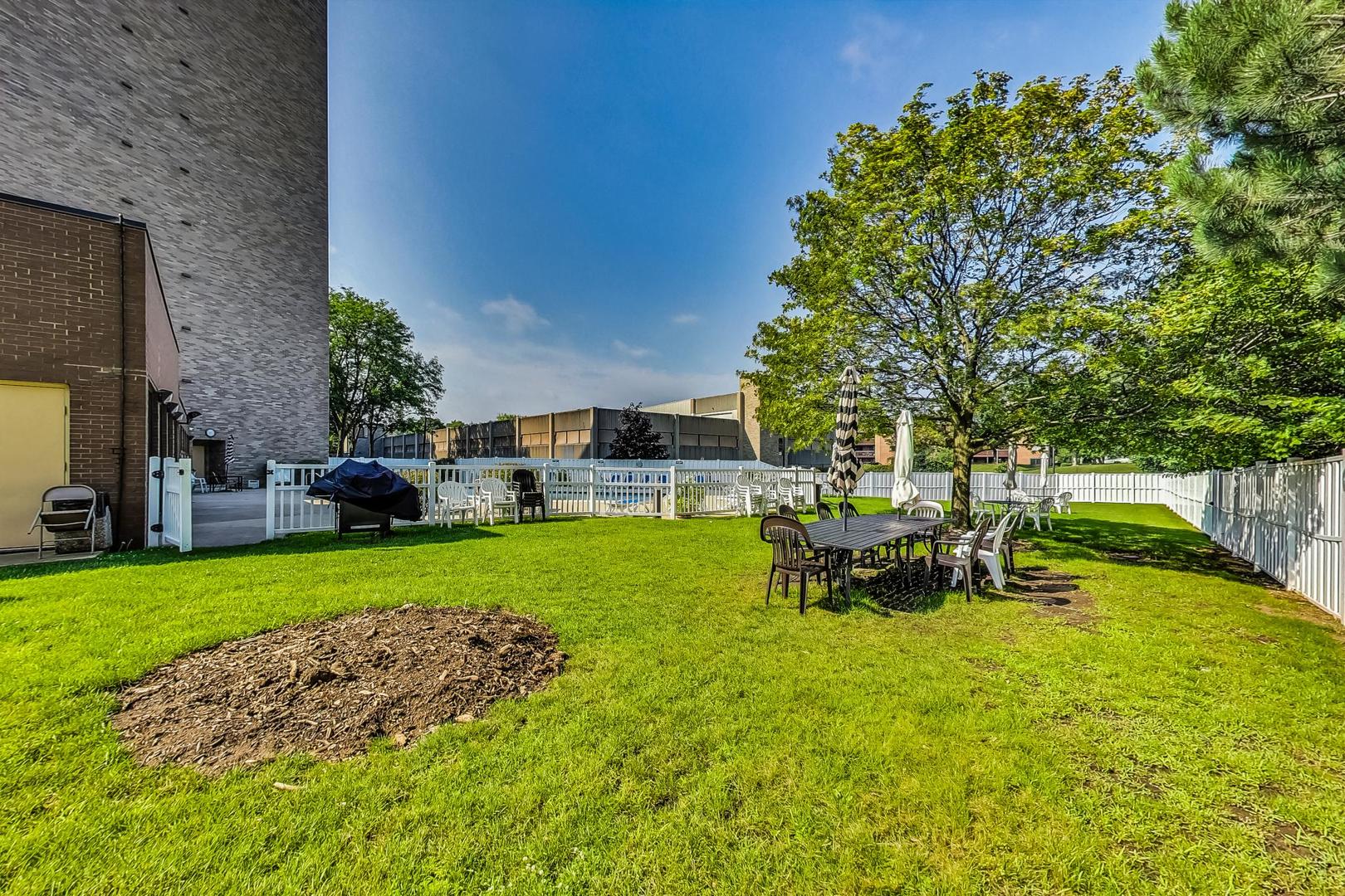 6340 Americana Drive Unit: 118
