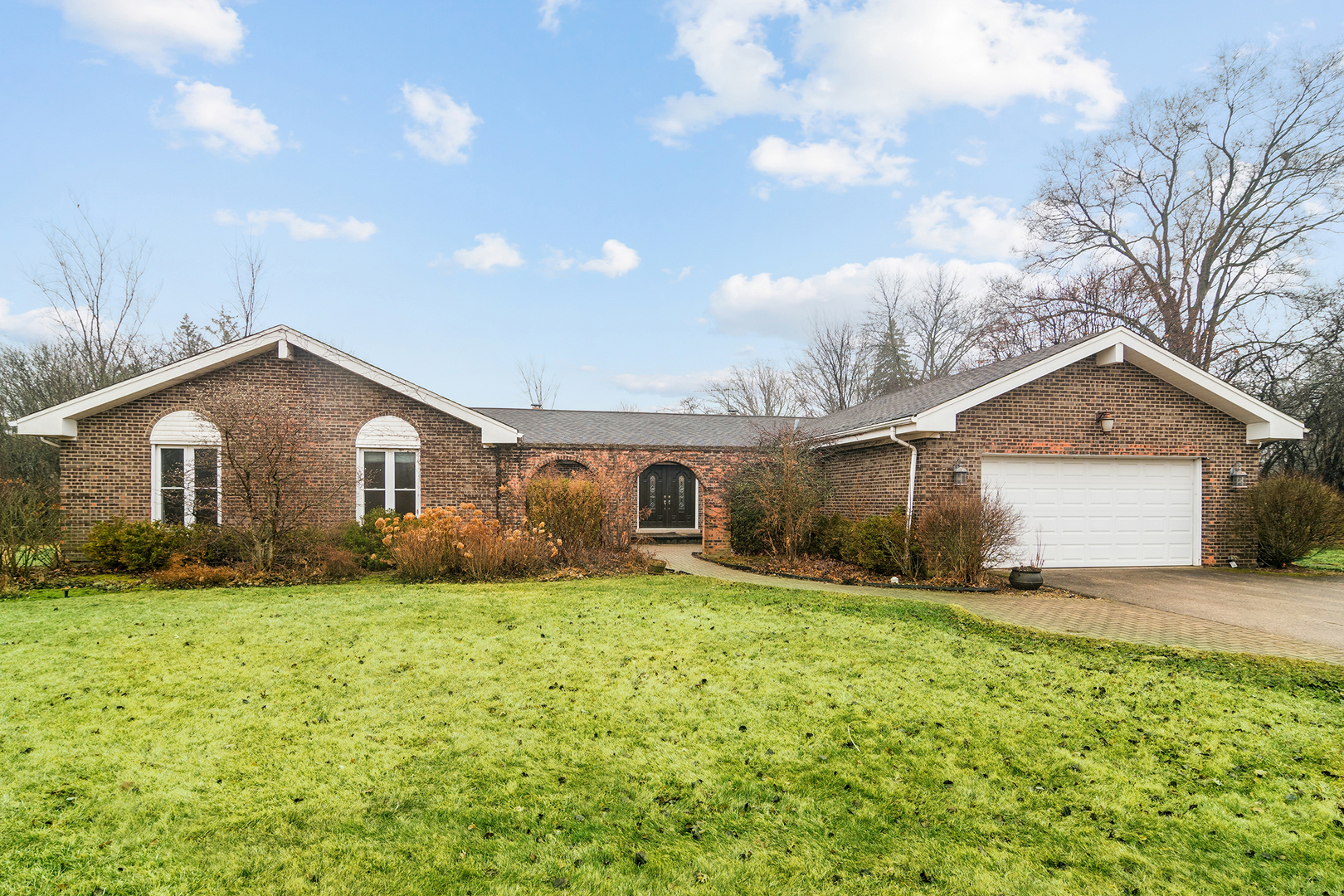 2020 Churchill Lane