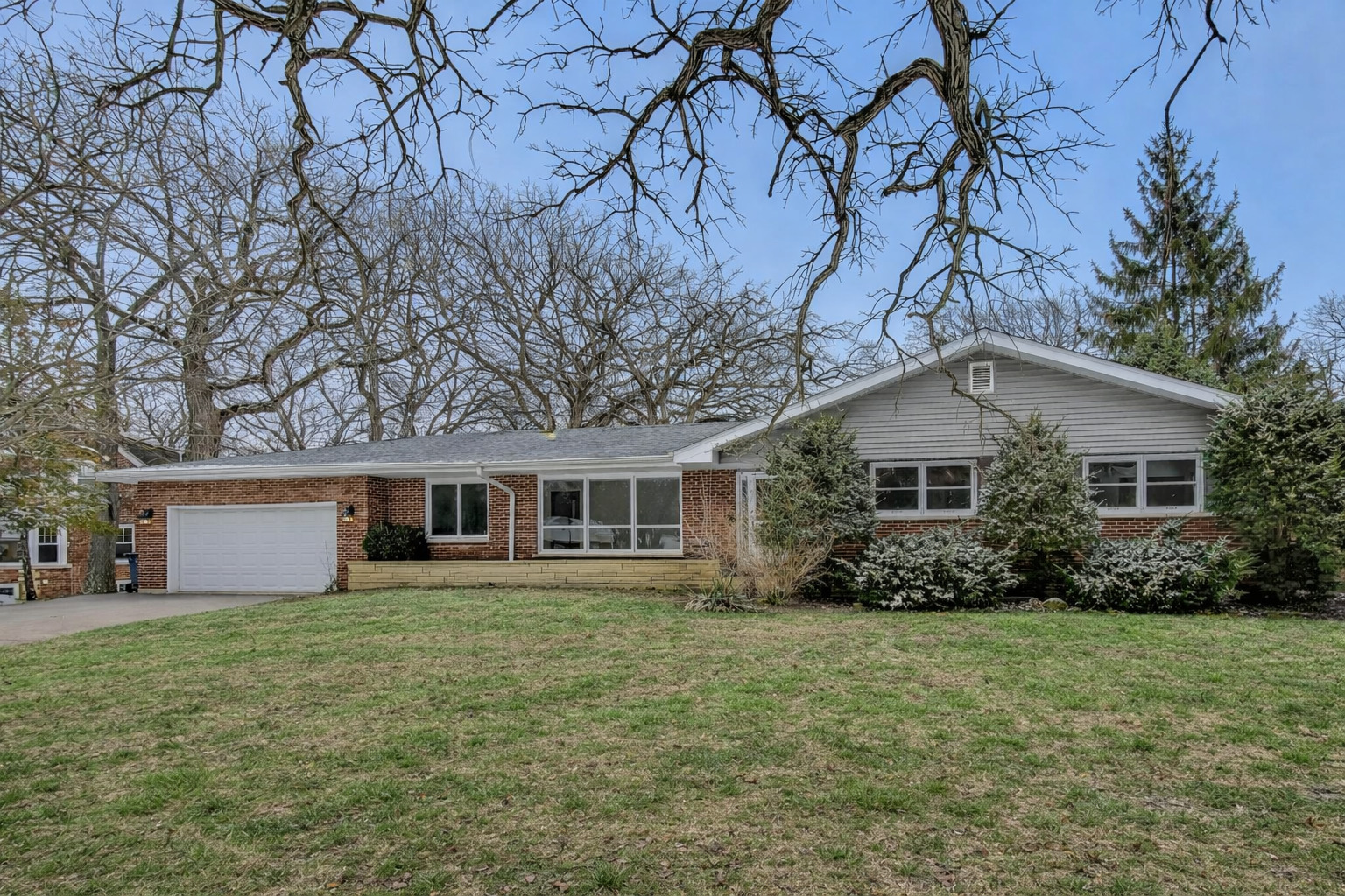 12111 S 68th Court