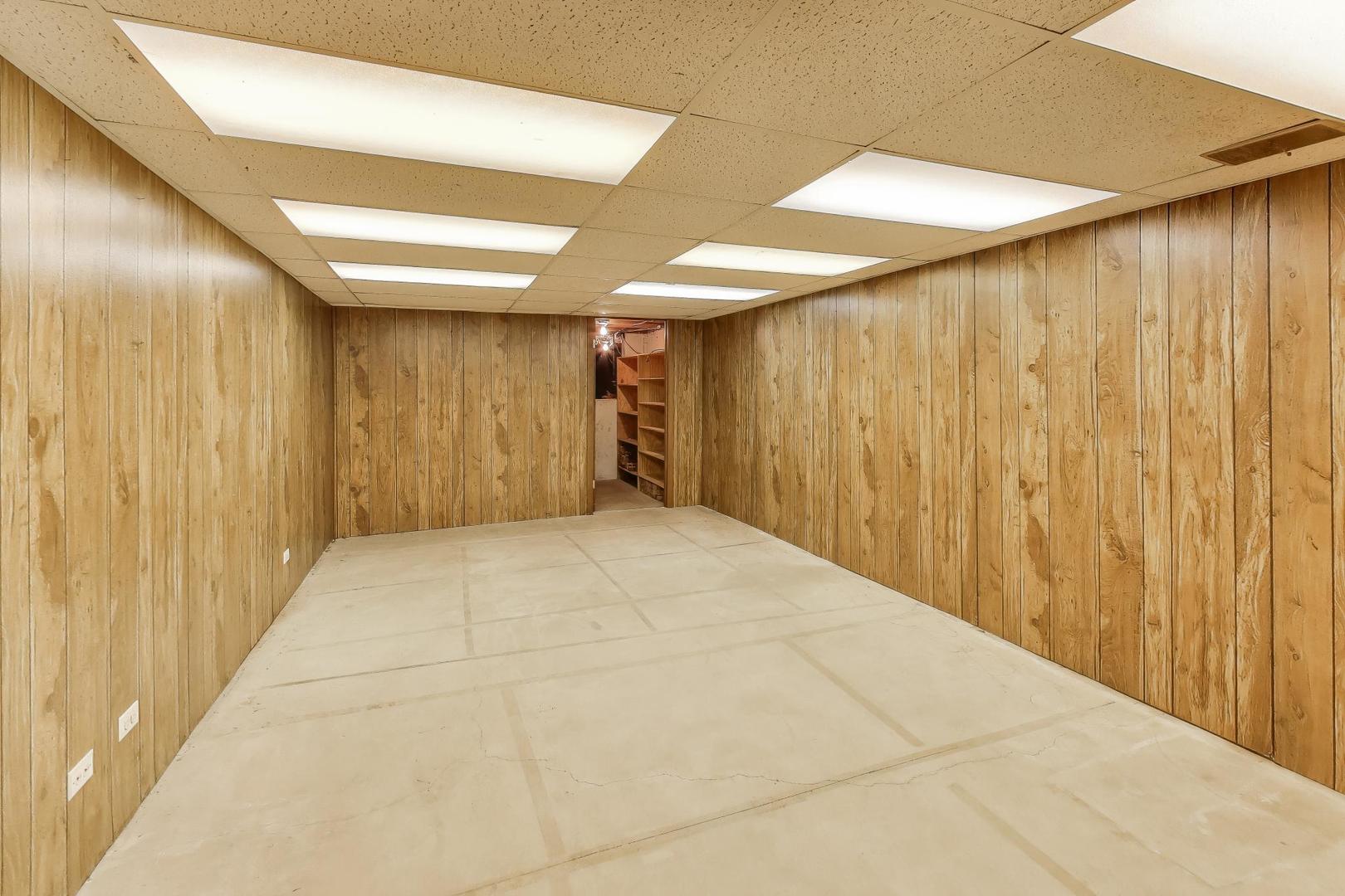 12111 S 68th Court