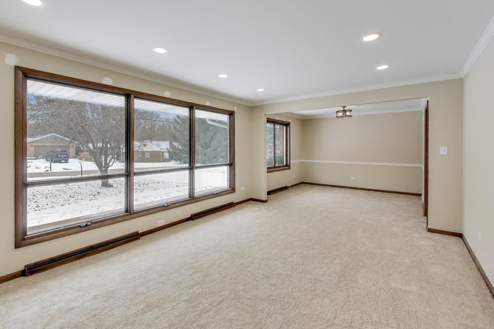 12111 S 68th Court