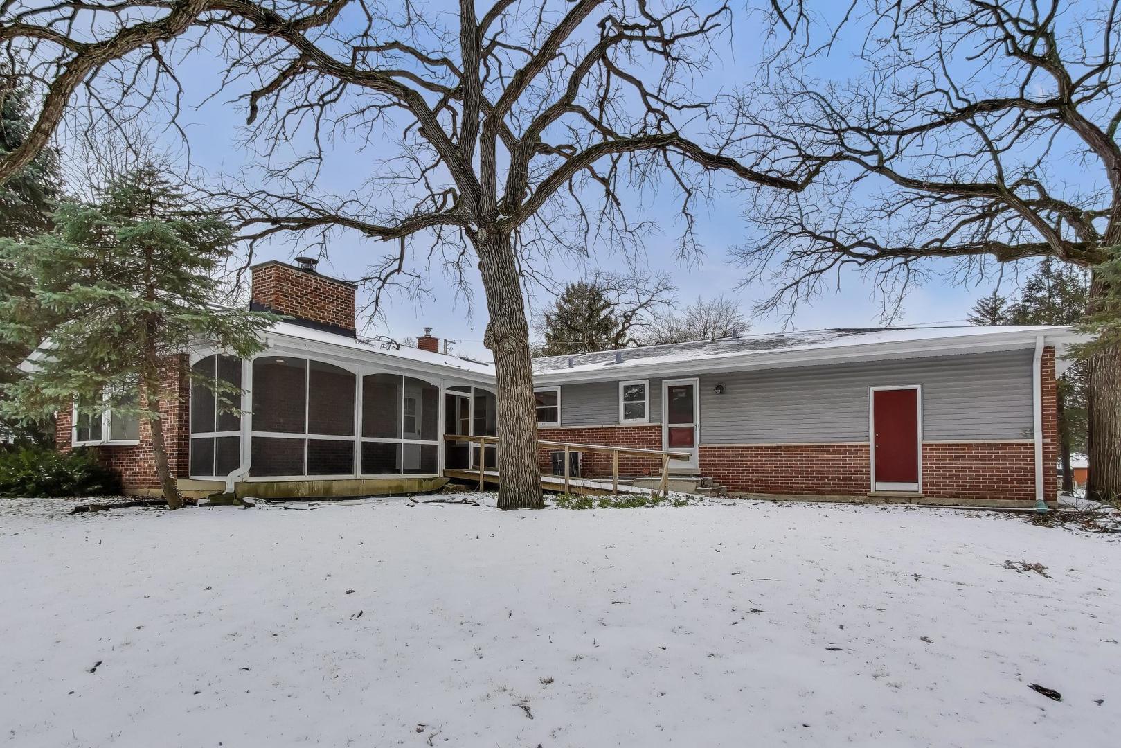 12111 S 68th Court