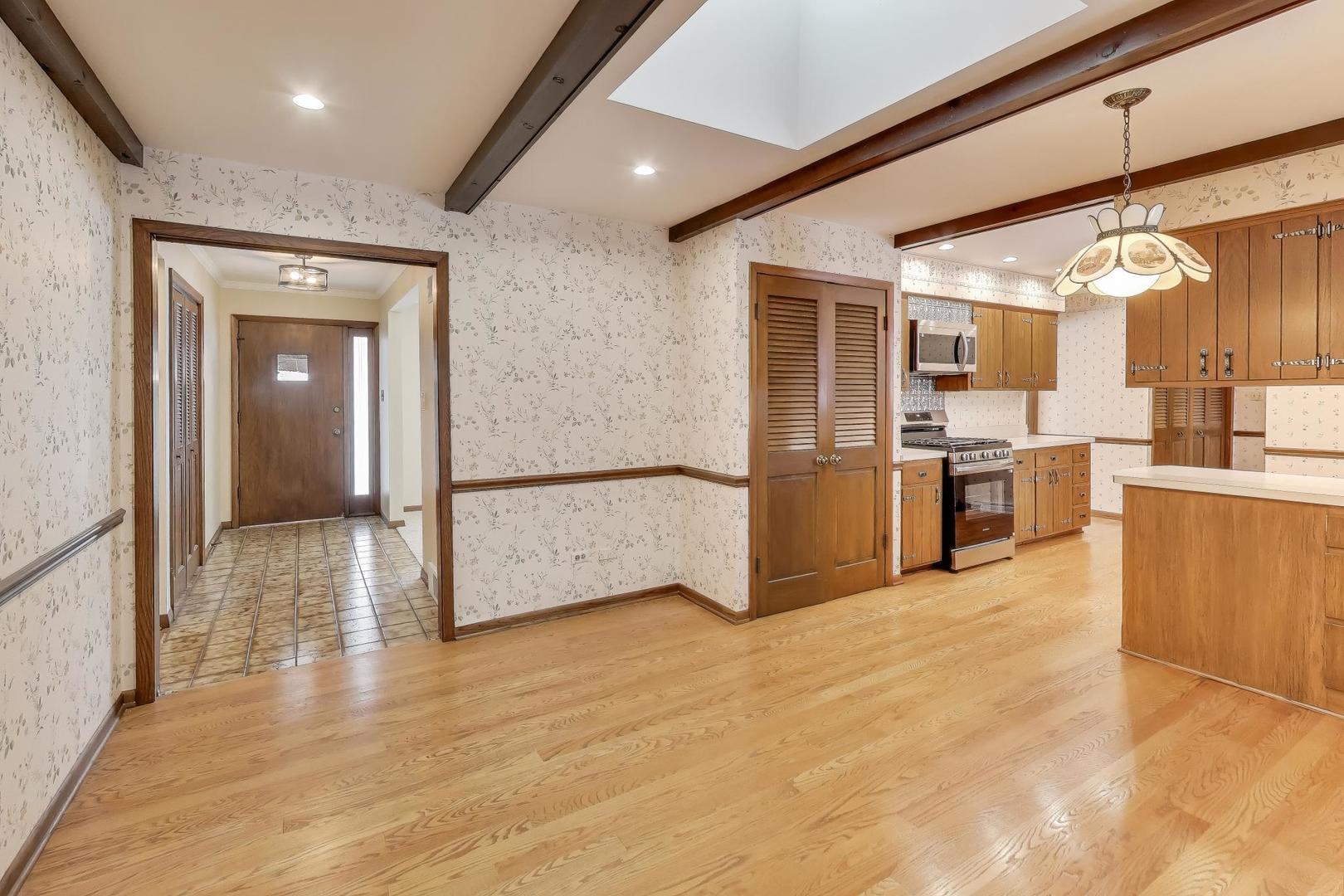 12111 S 68th Court