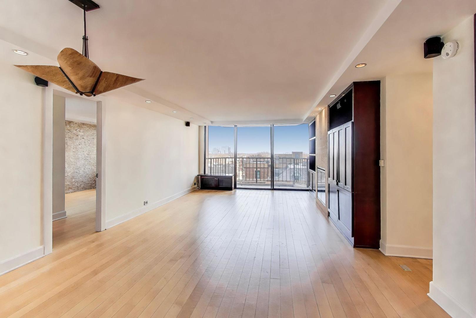 1450 N Astor Street Unit: 9C