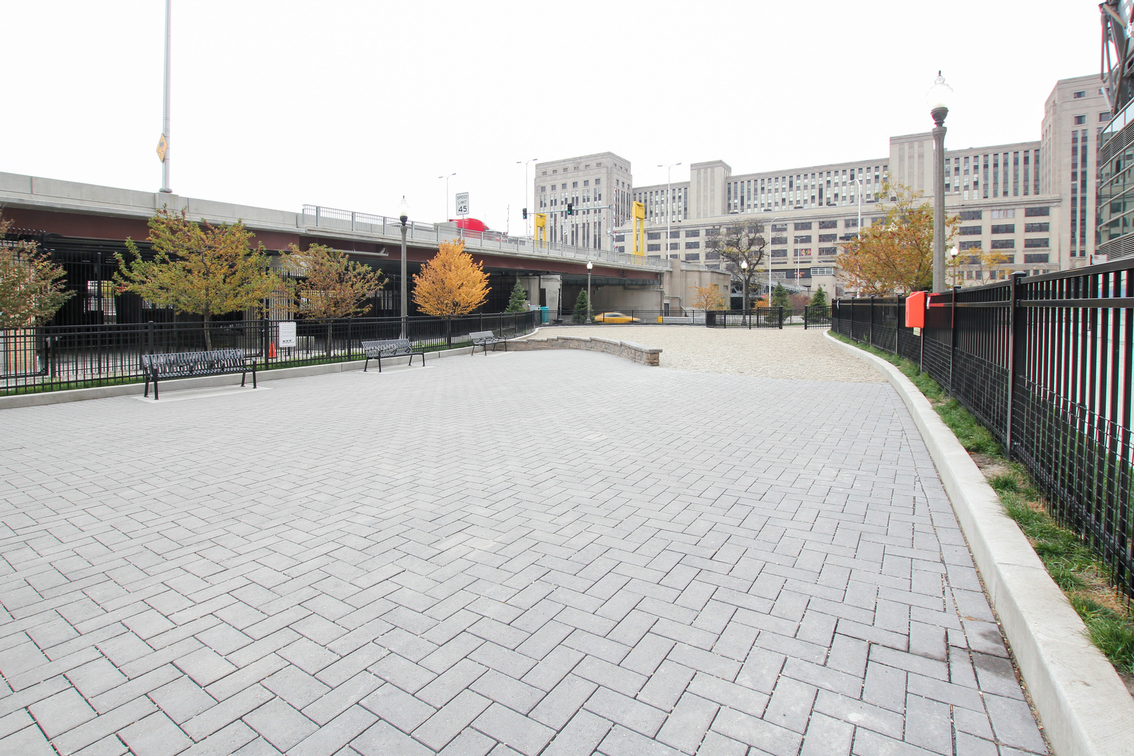 235 W VAN BUREN Street Unit: 1822