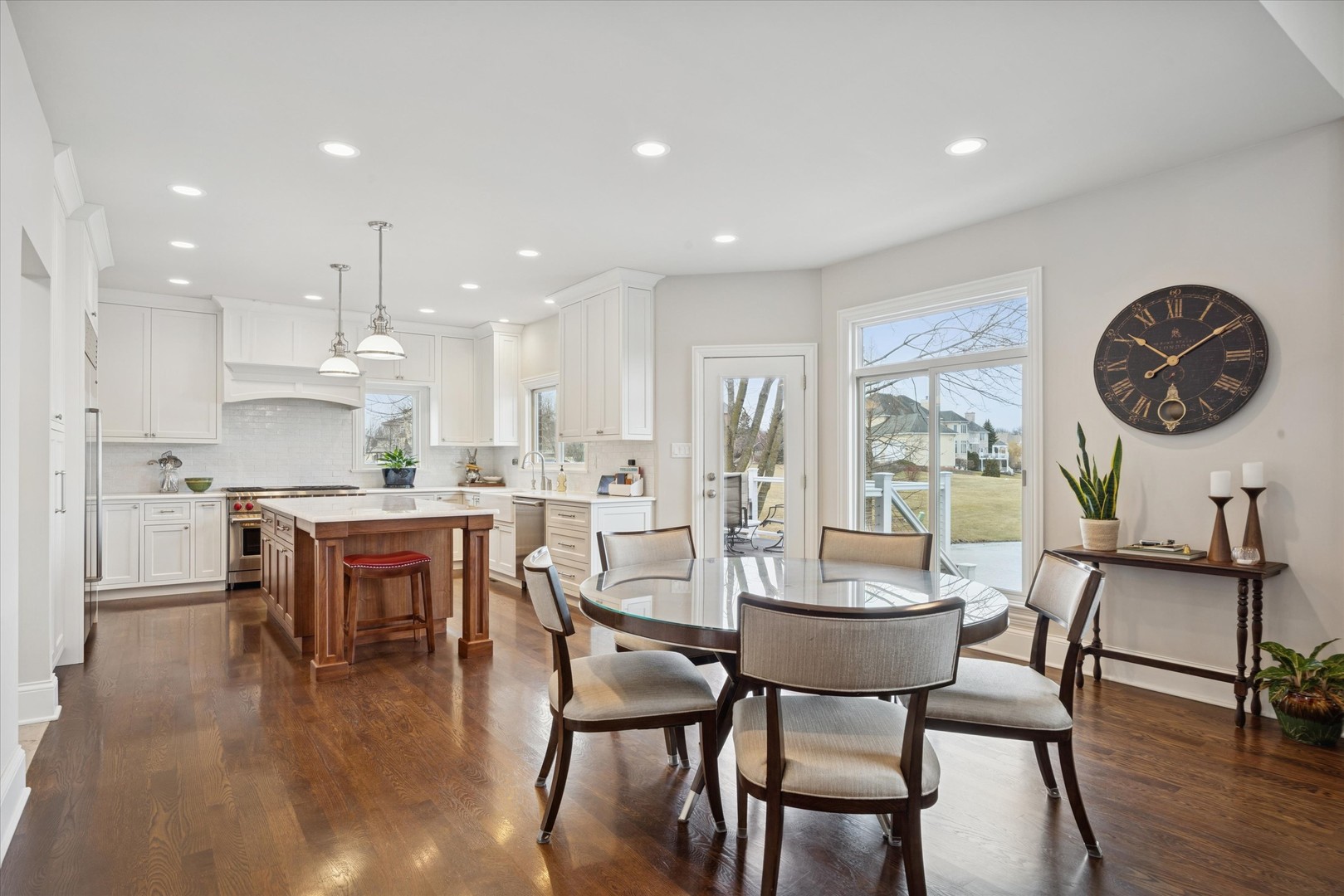 6837 Fieldstone Drive