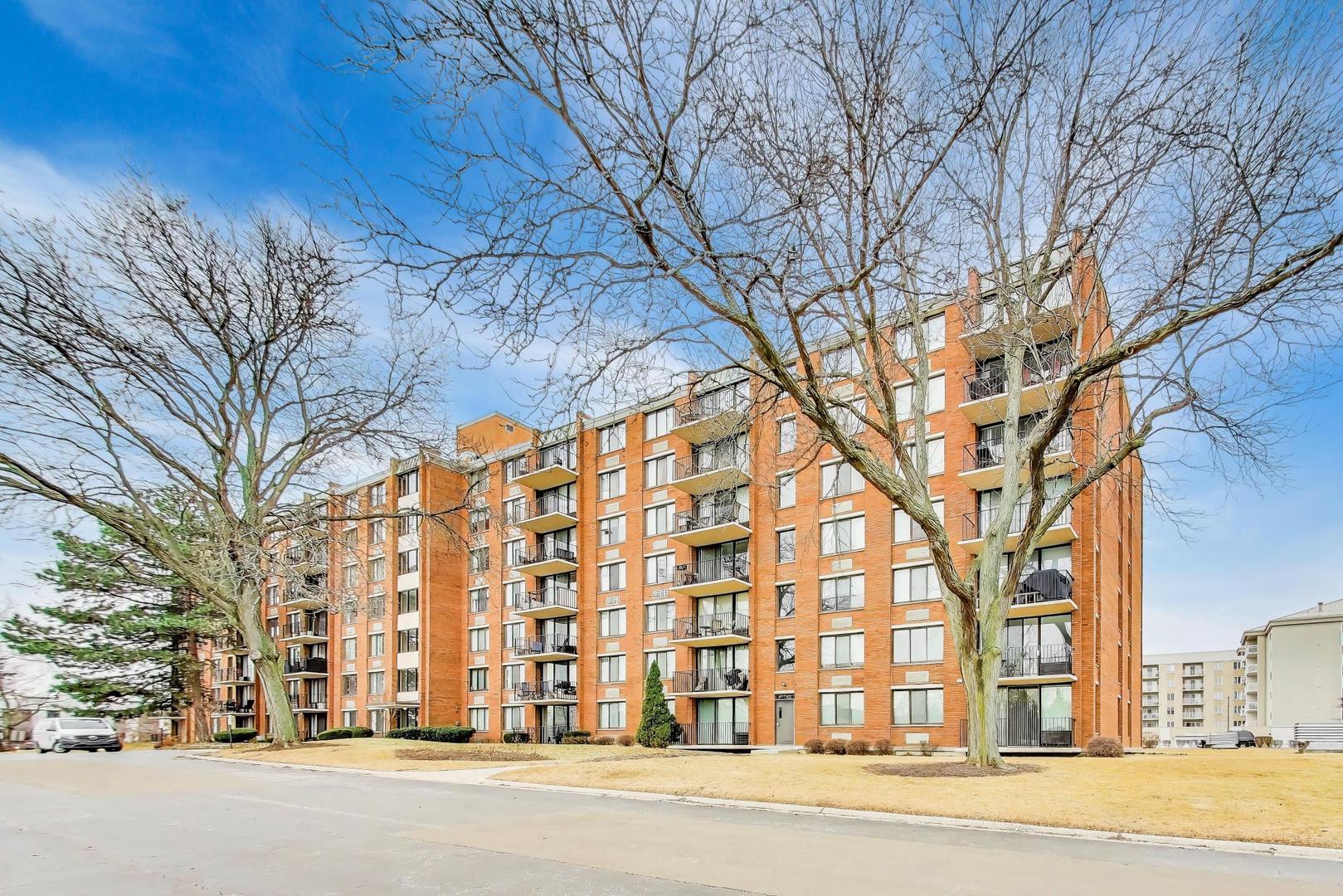 2000 Saint Regis Drive Unit: 3G
