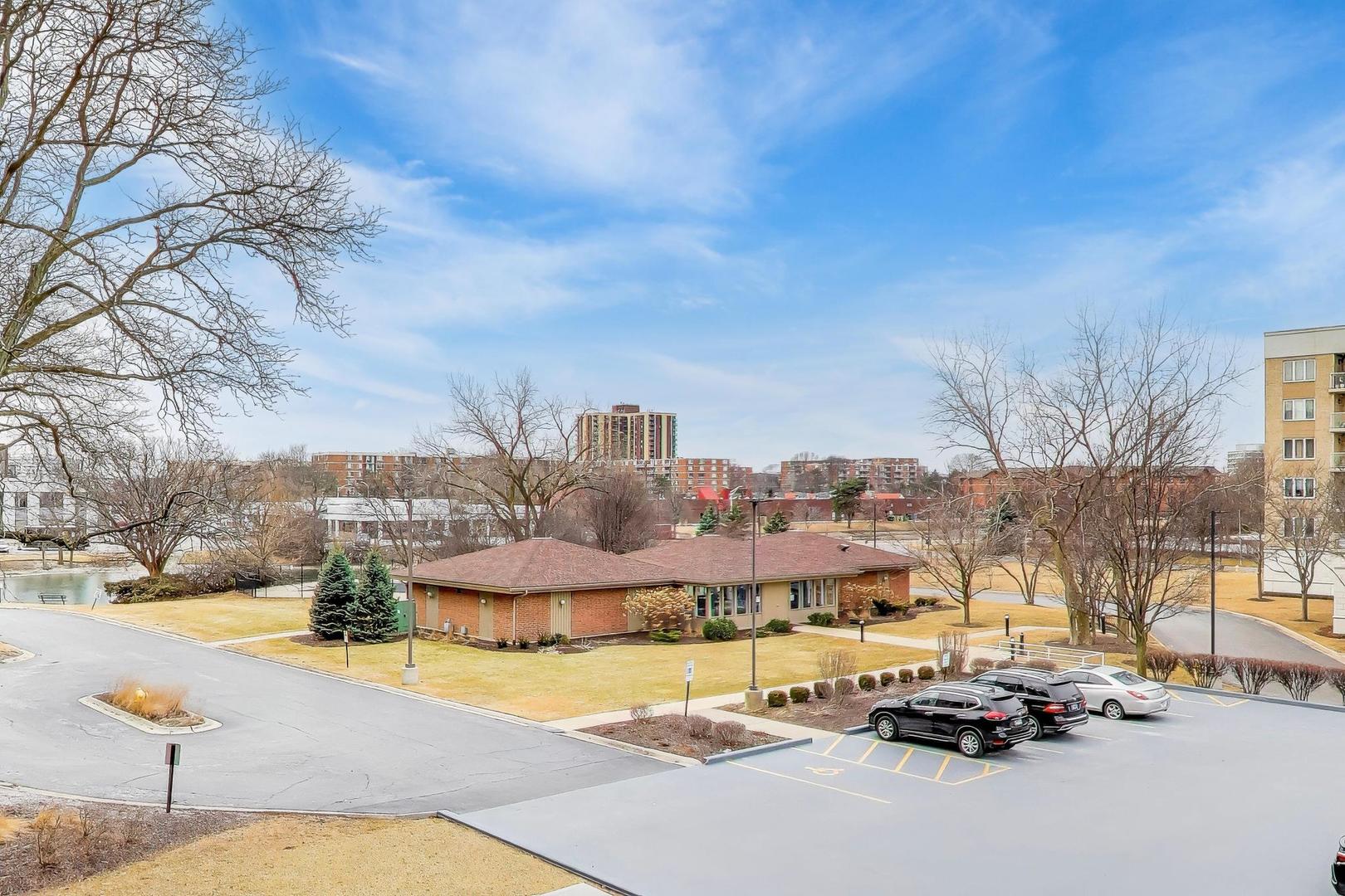 2000 Saint Regis Drive Unit: 3G