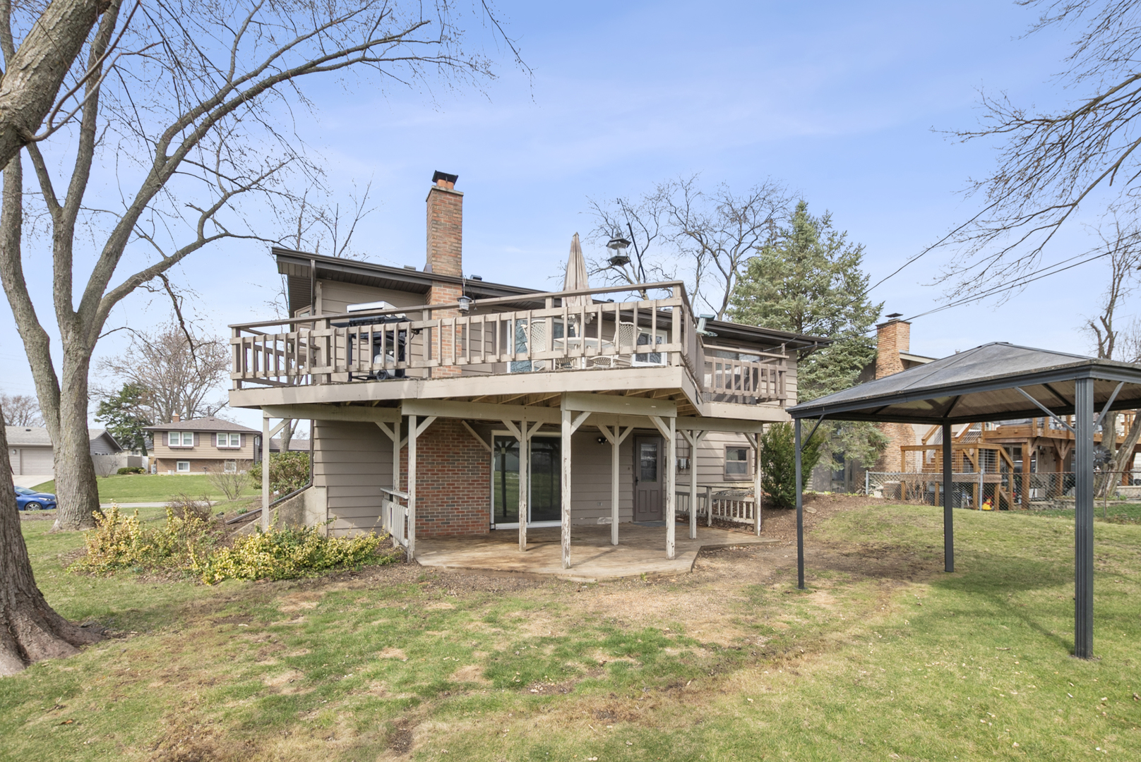 2S121 Ivy Lane