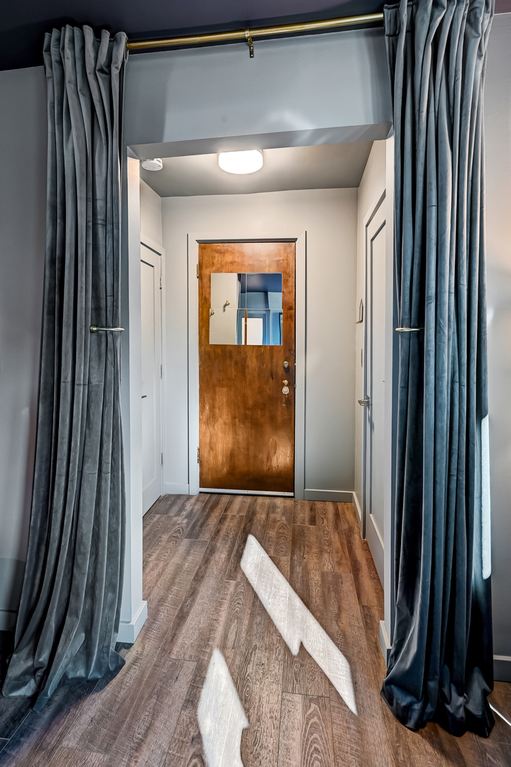 75 E Harris Avenue Unit: 3C