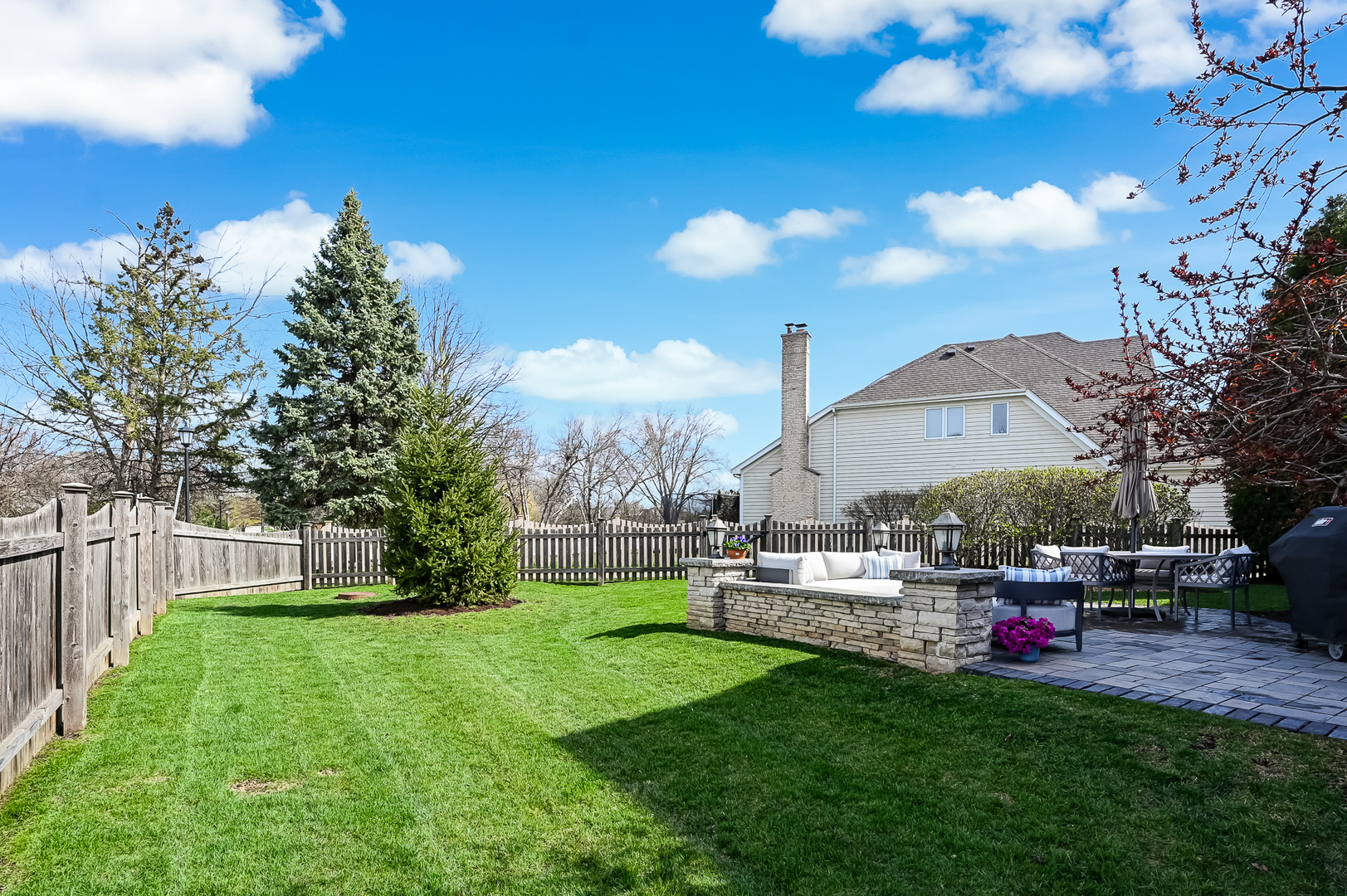708 Fairfield Court