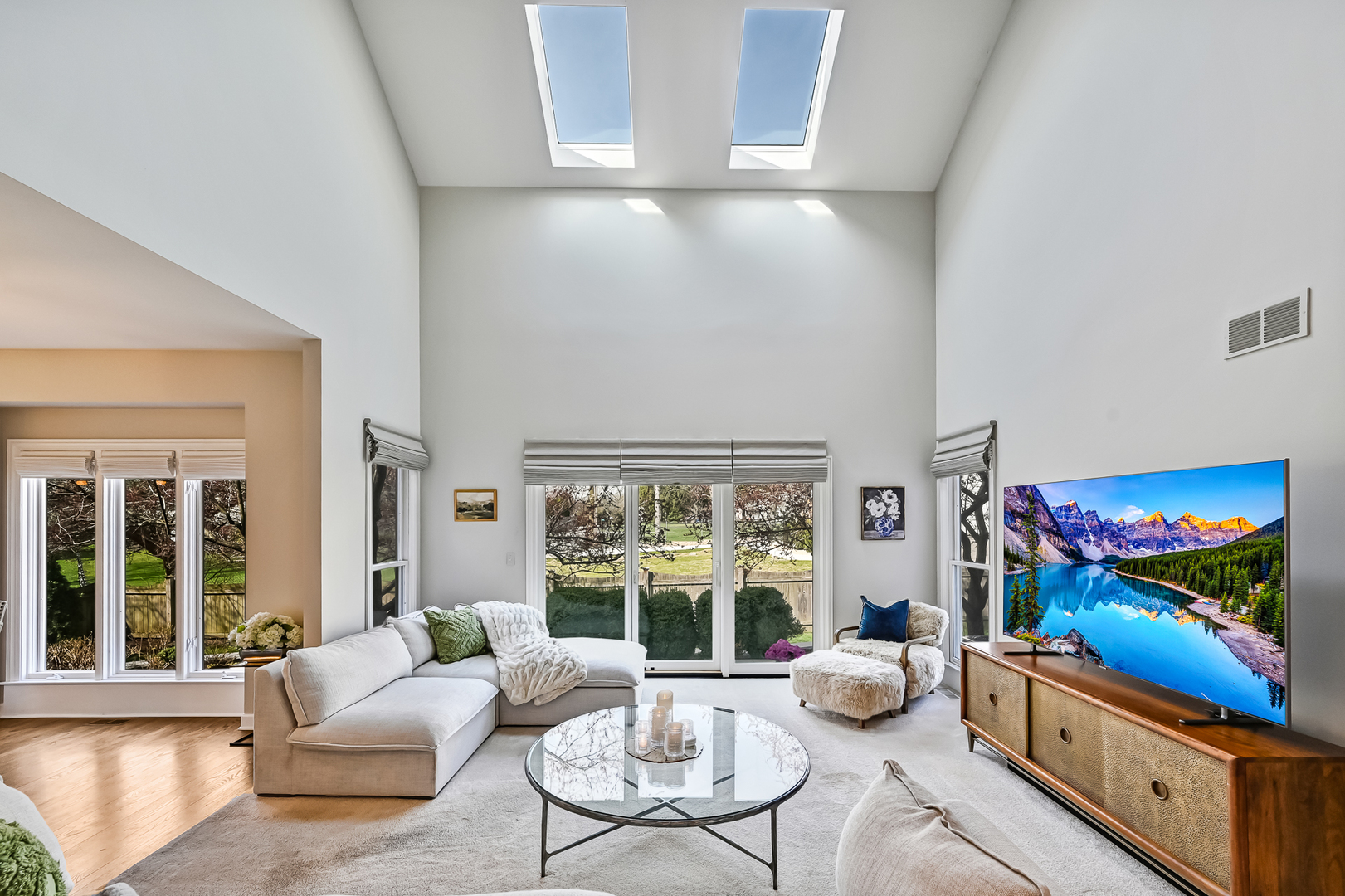 708 Fairfield Court