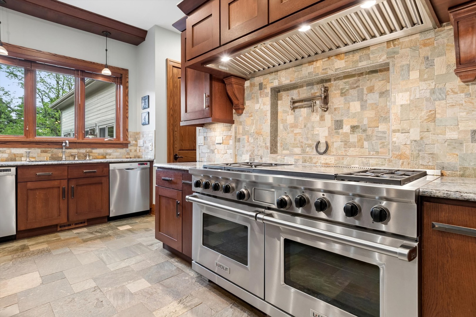 805 N Arlington Heights Road