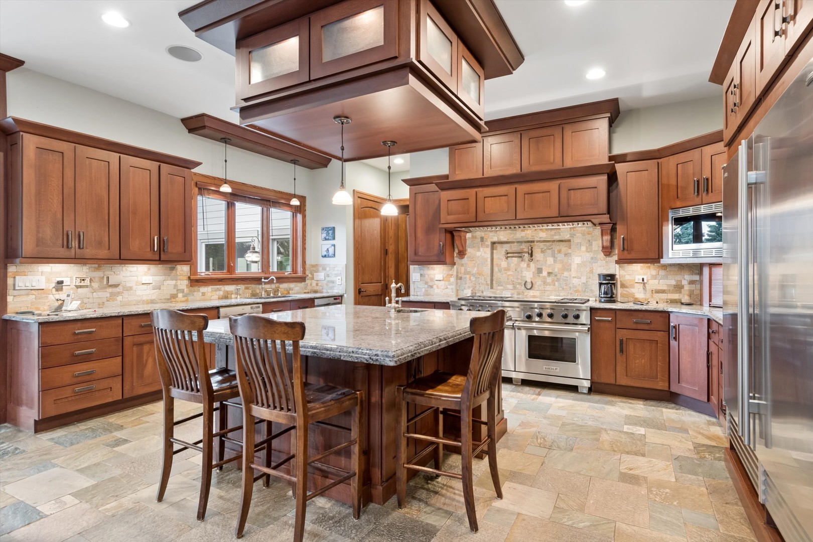 805 N Arlington Heights Road