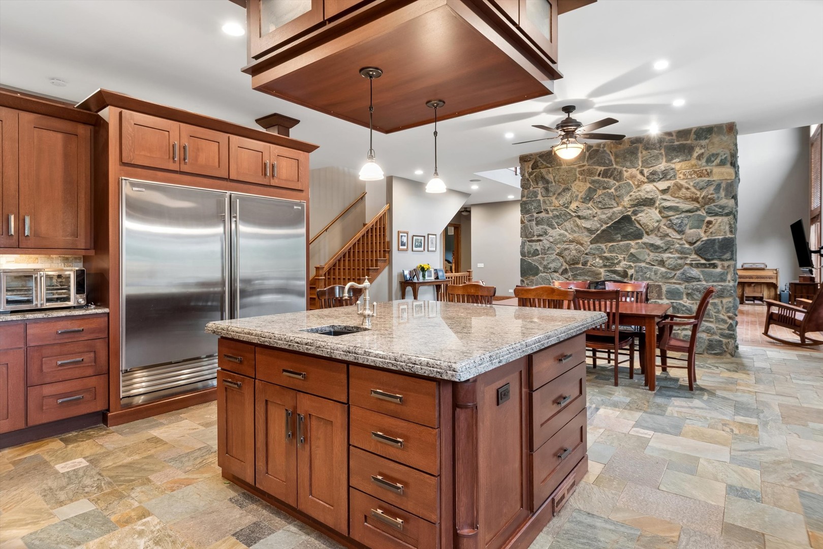 805 N Arlington Heights Road
