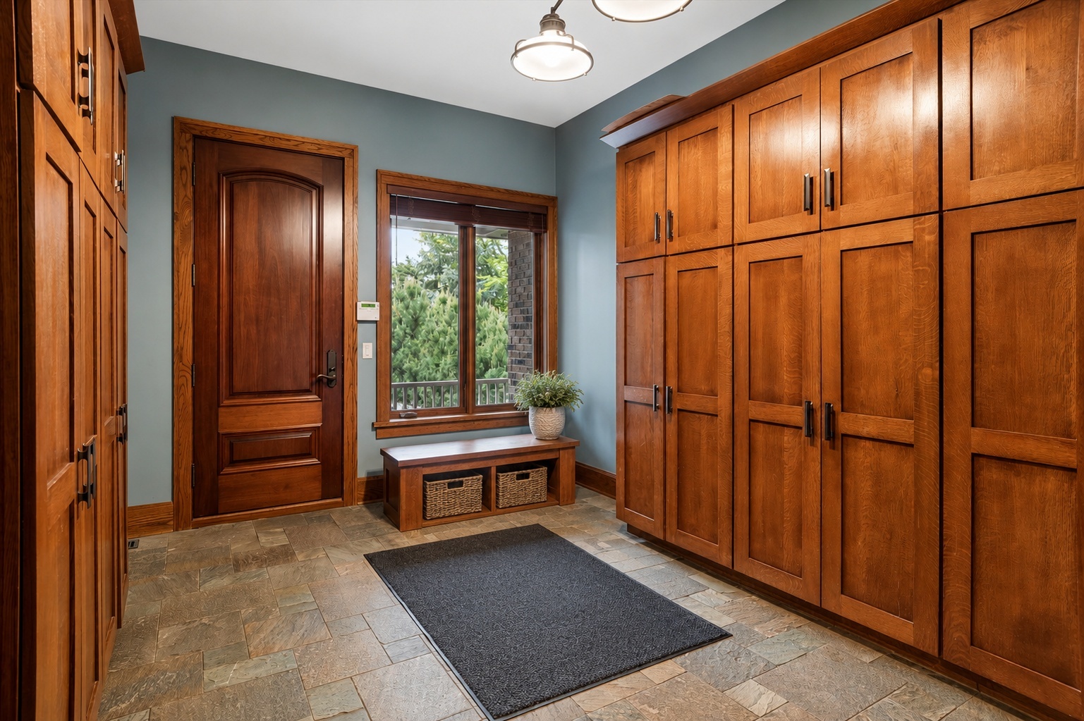 805 N Arlington Heights Road