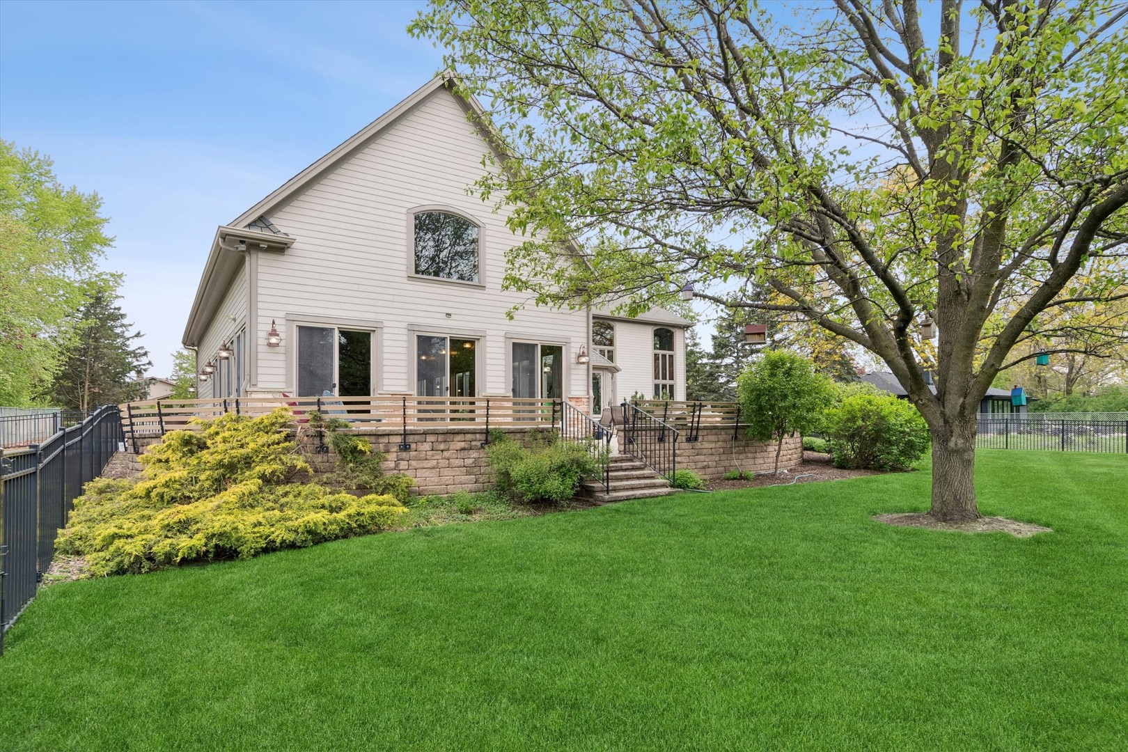 805 N Arlington Heights Road