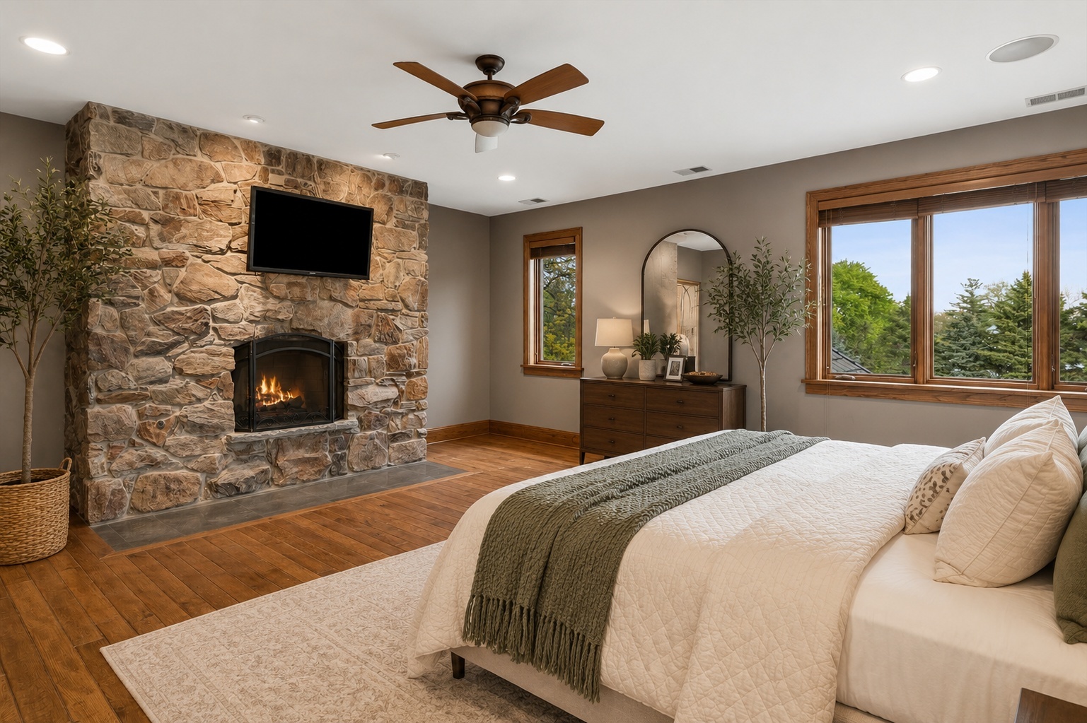 805 N Arlington Heights Road