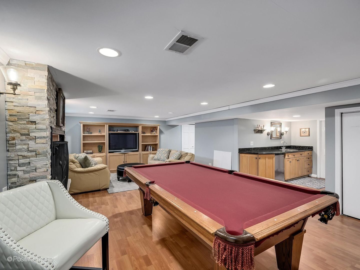8 Larkspur Lane